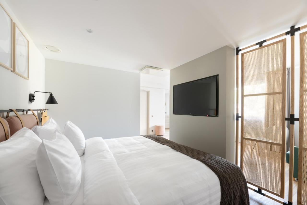 Deluxe Room,1006982017:JPEG