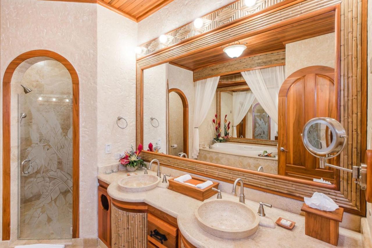 Vista Grande Guest Room
