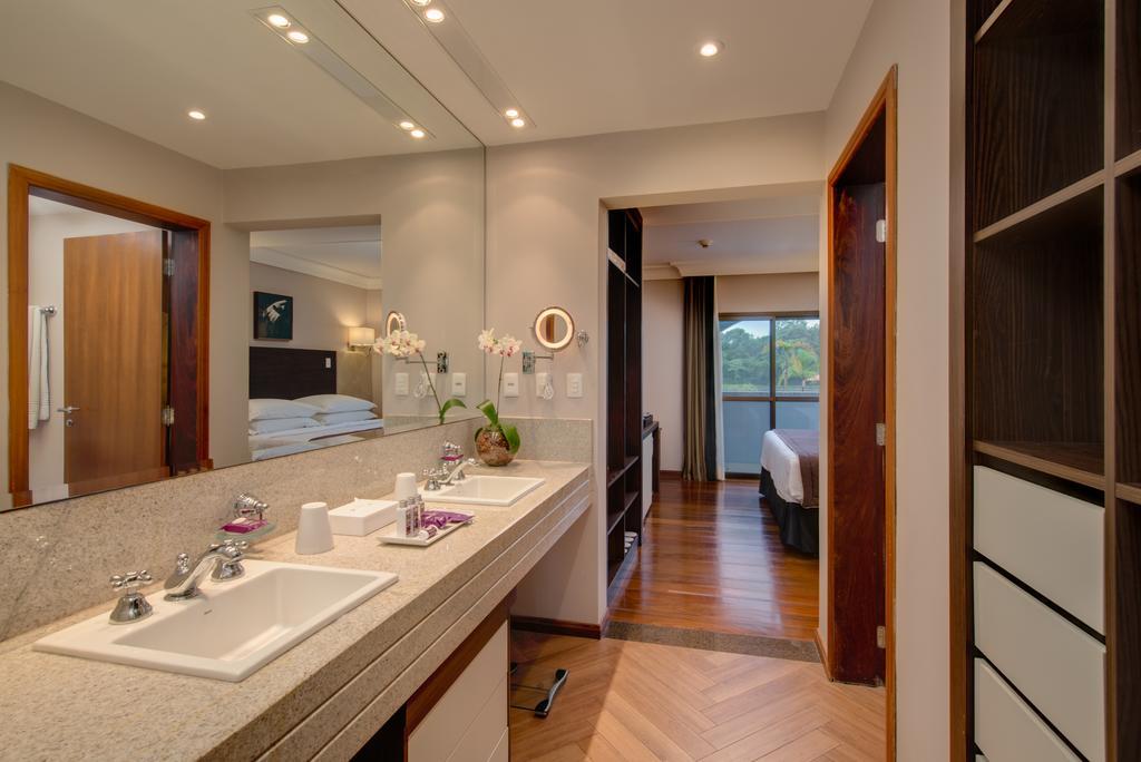Junior Suite,1277438980:JPEG