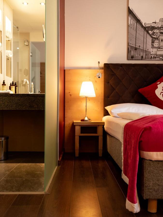 Double Room,1349947705:JPEG