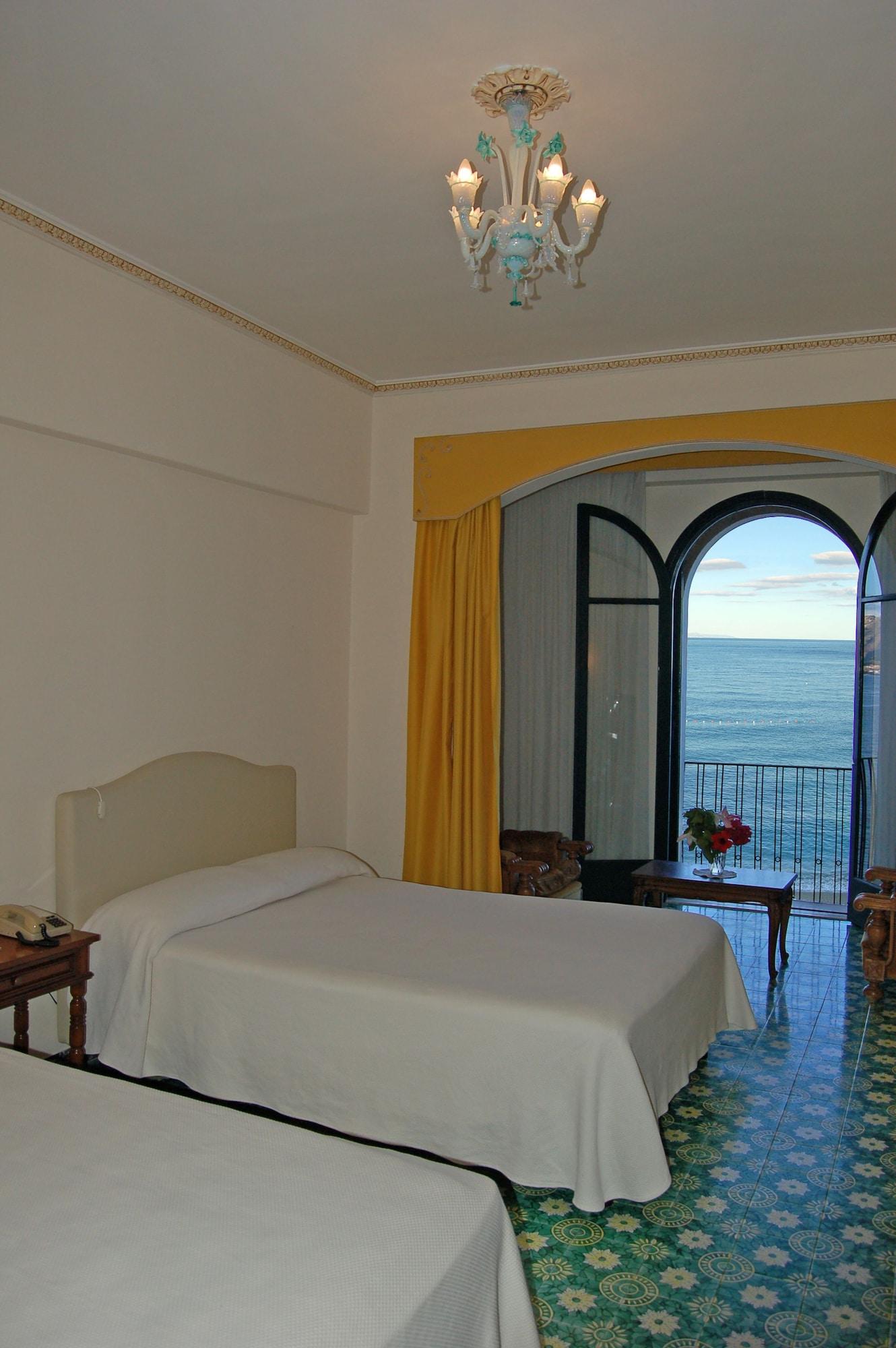 Quadruple Room Sea View,1209694717:JPEG