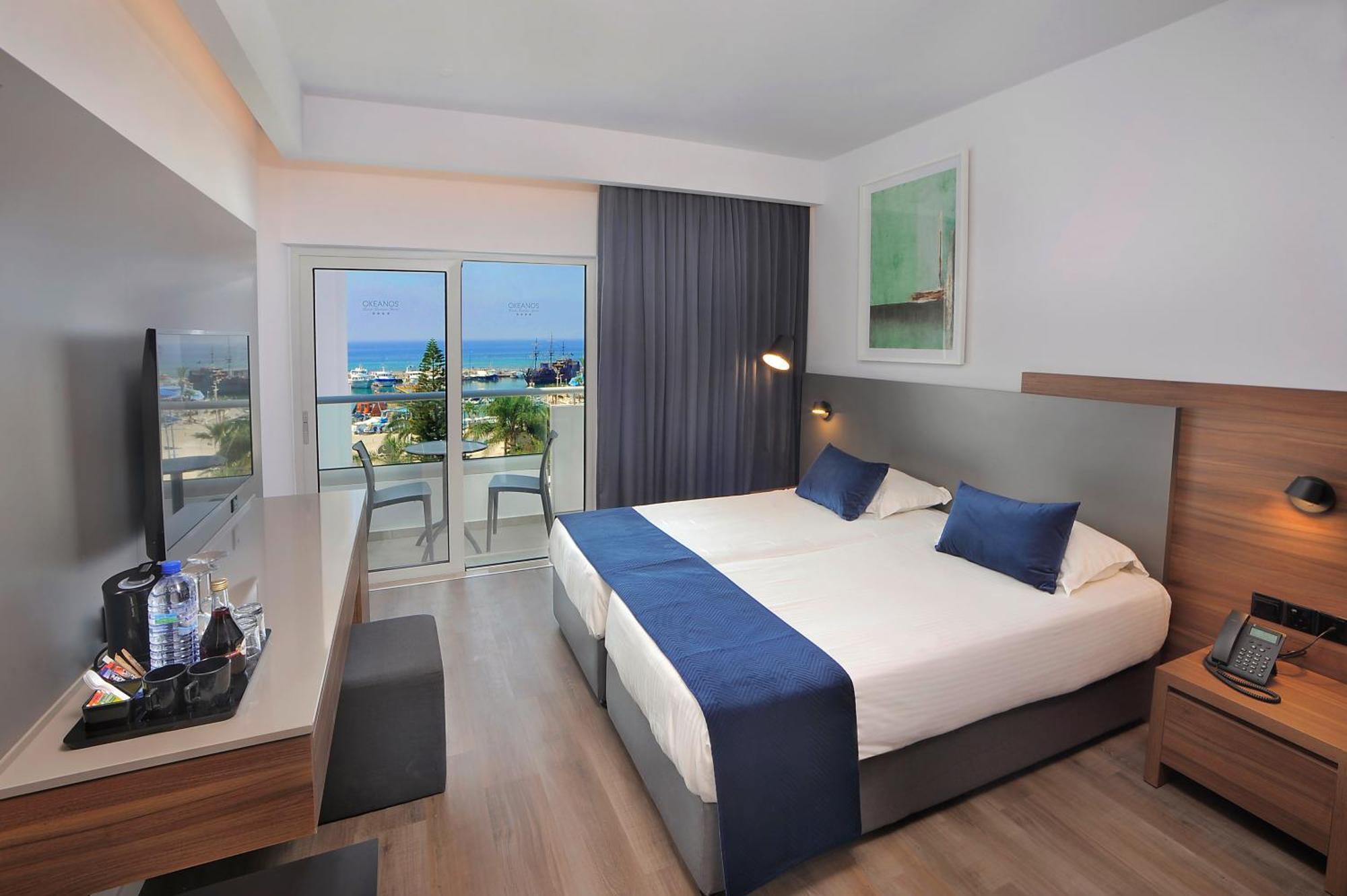 Habitación Doble con vistas laterales al mar - 1 o 2 camas