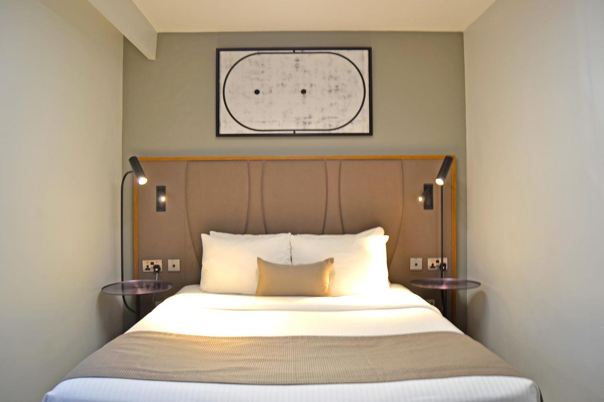 Junior Suite,1435986706:JPEG