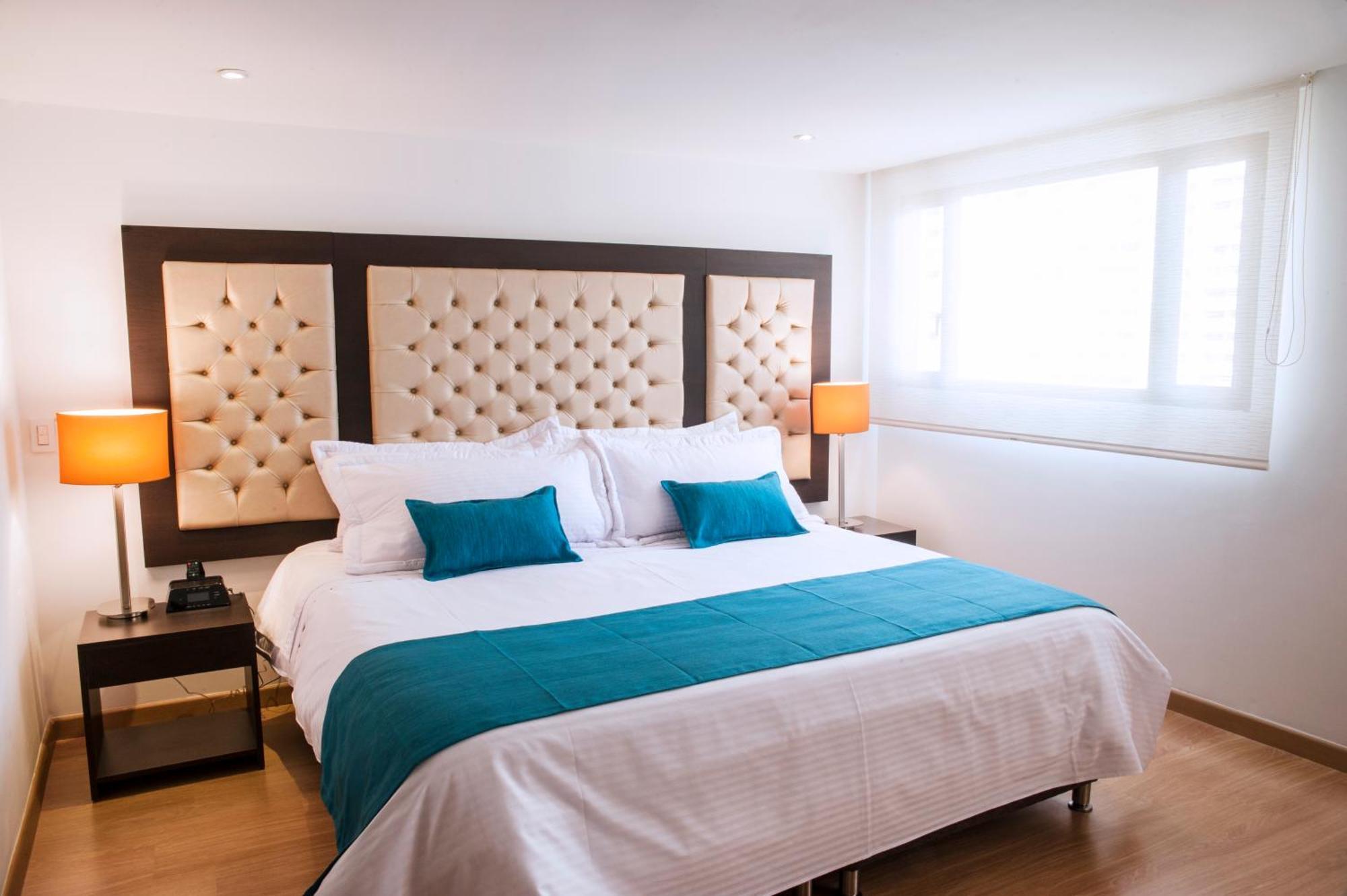 Deluxe King Room,1594724976:JPEG