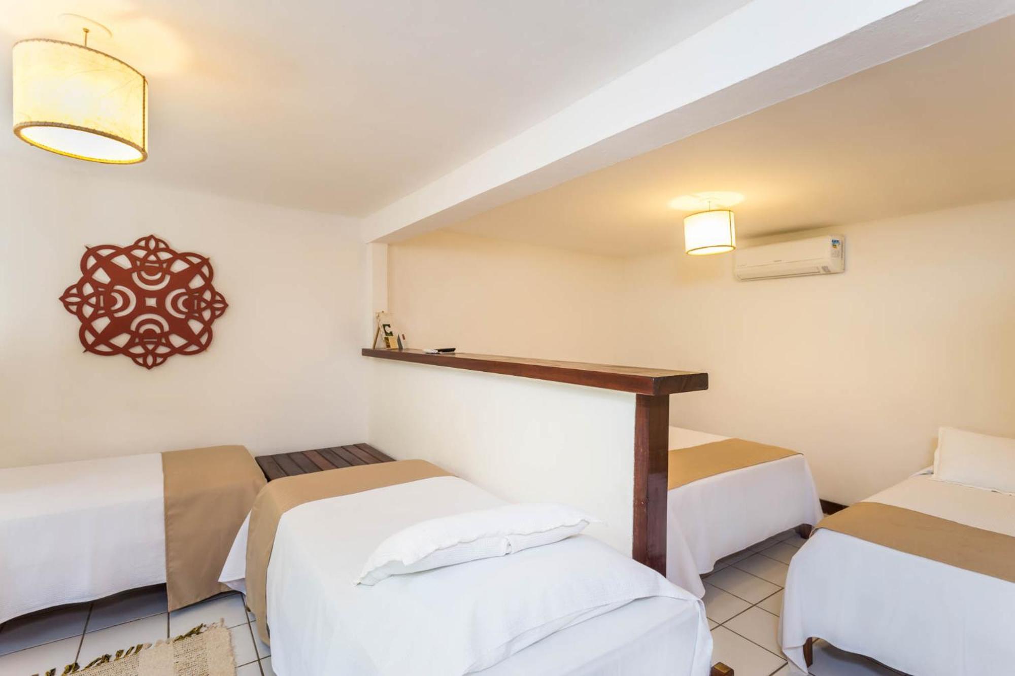 Quintuple Room