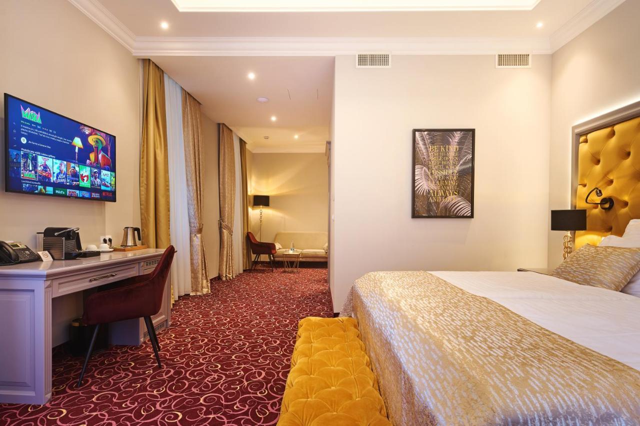 Deluxe Junior Suite,1245734584:JPEG