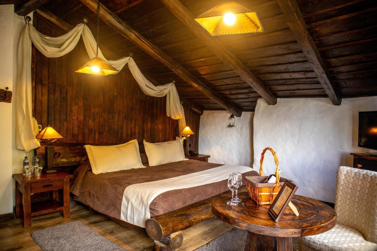 Double Room,1270219141:JPEG