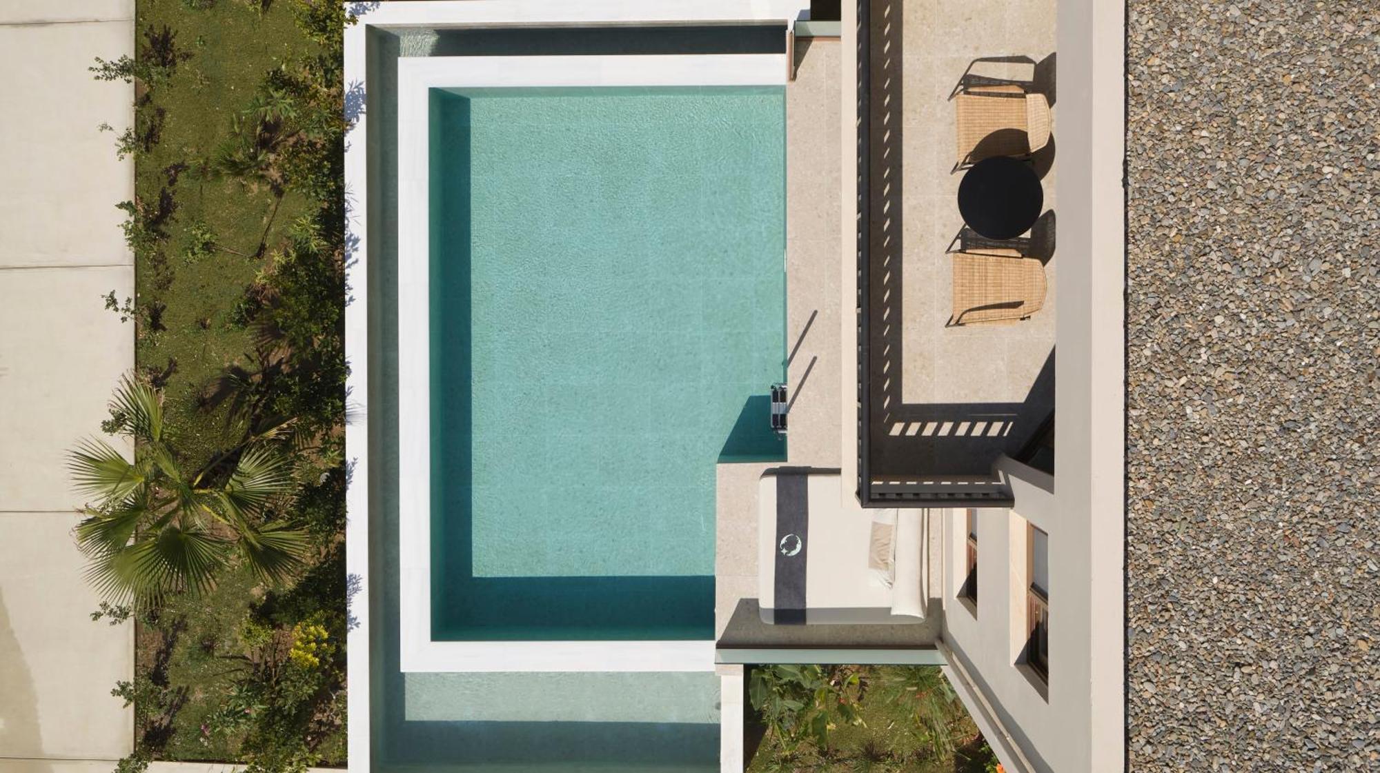 Premiuim One-Bedroom Suite with Private Pool