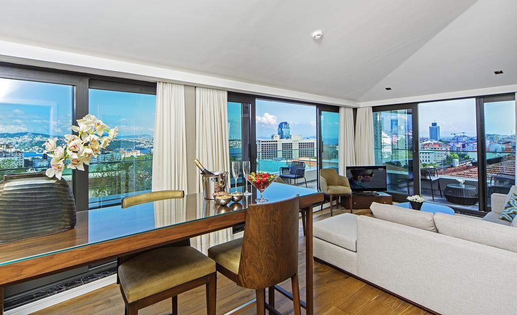 Panoramic Suite Bosphorus View,162755079:JPEG