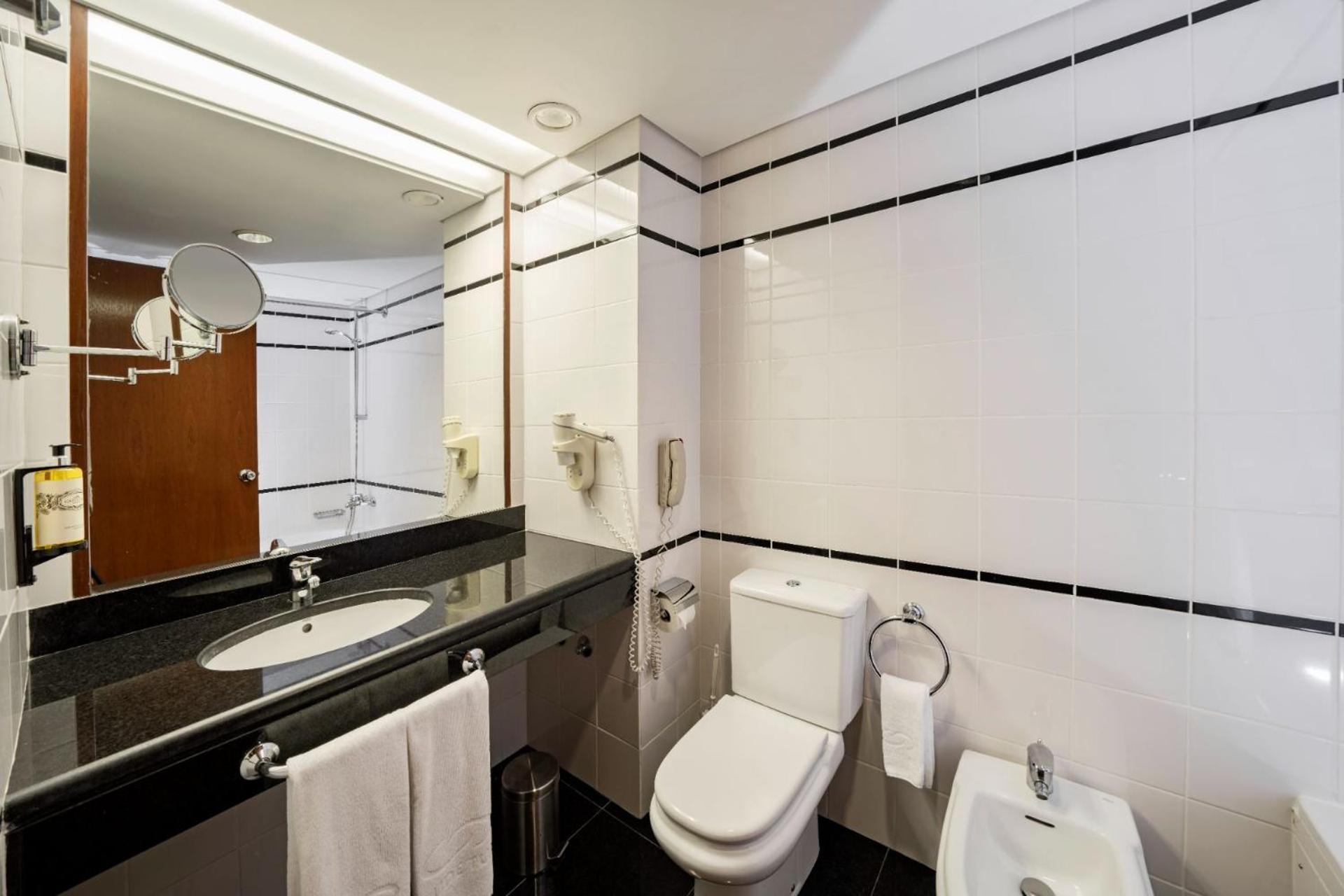 Double or Twin Room Extra Bed,1274427730:JPEG
