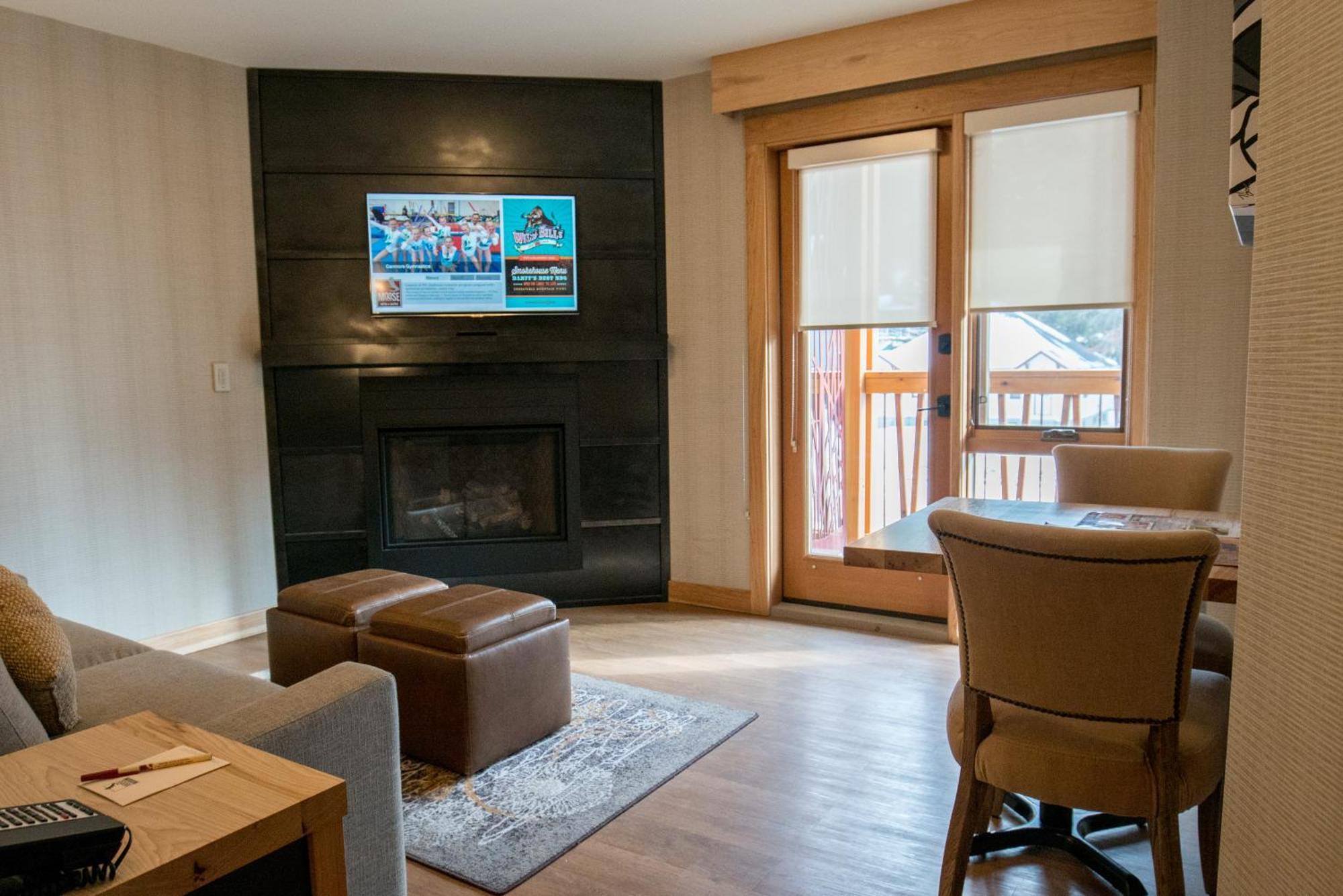 One-Bedroom King Suite,1286525110:JPEG