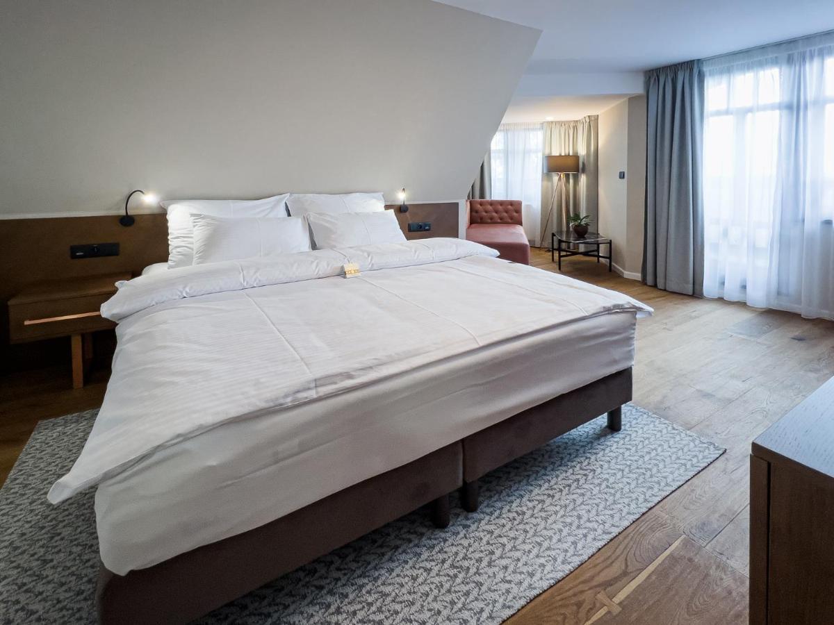 Family Suite,1293766273:JPEG