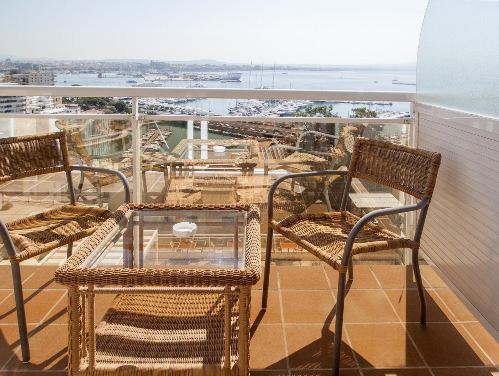 Tweepersoonskamer met 1 of 2 Bedden en Uitzicht op Zee,1588042058:JPEG