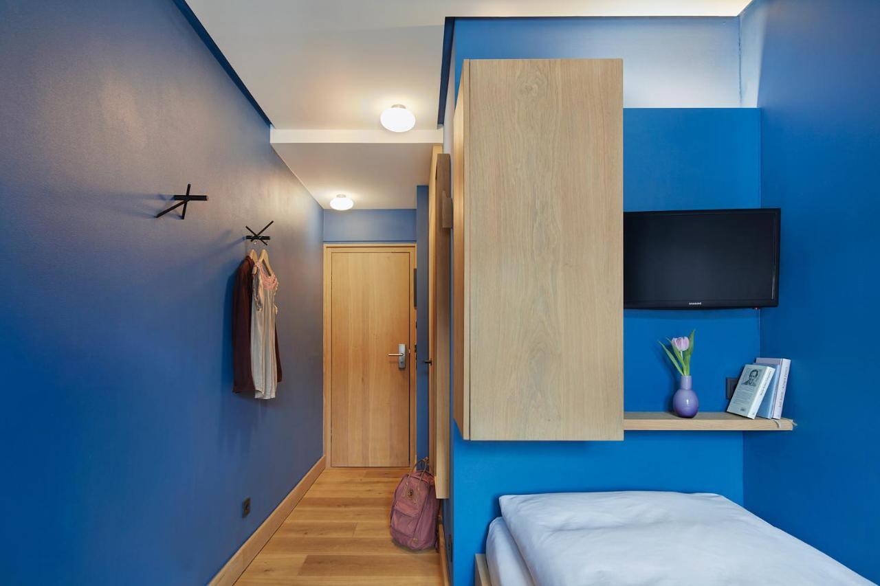 Classic Single Room