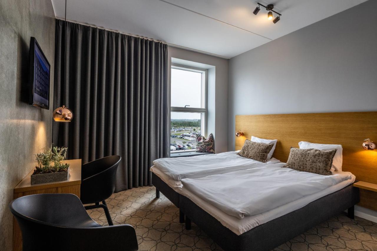 Double Room,1386648527:JPEG