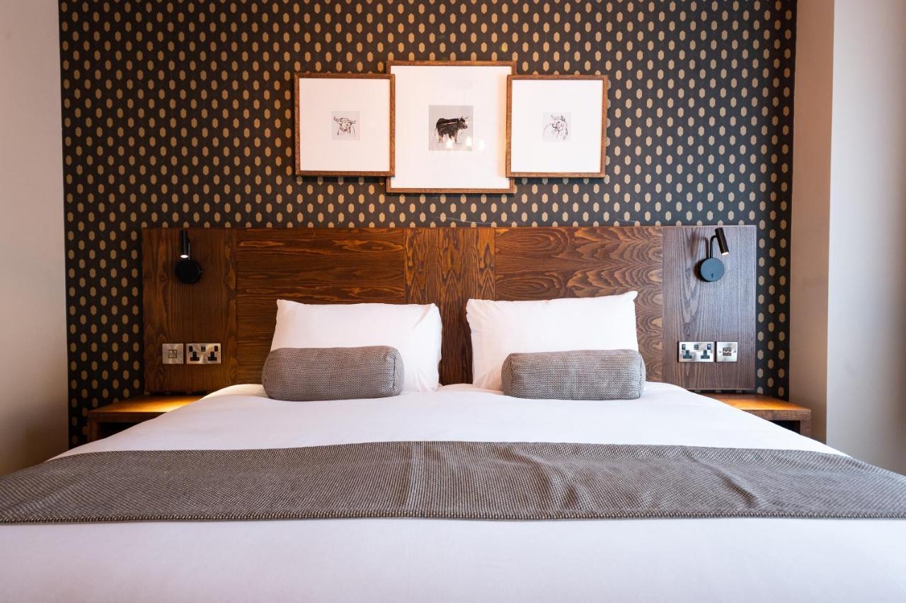 Double Room,1397425592:JPEG