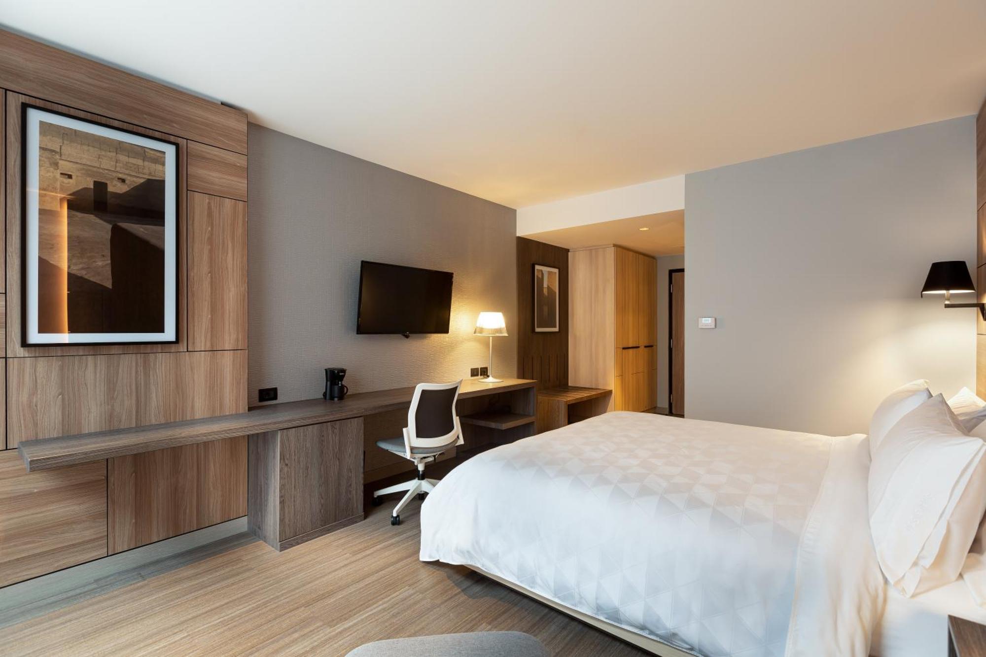 Standard Room,1458138670:JPEG