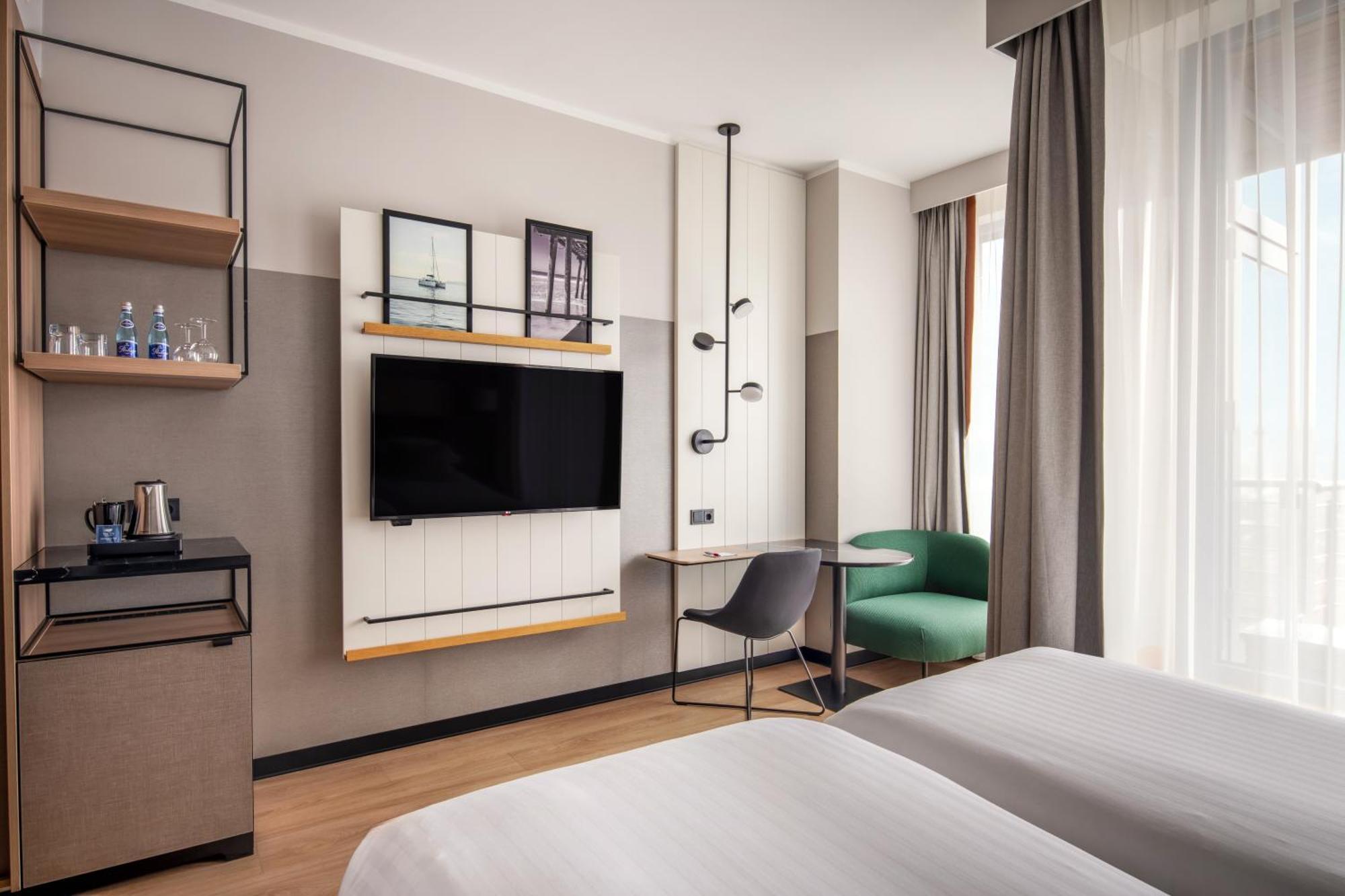 Standard Twin Room Balcony