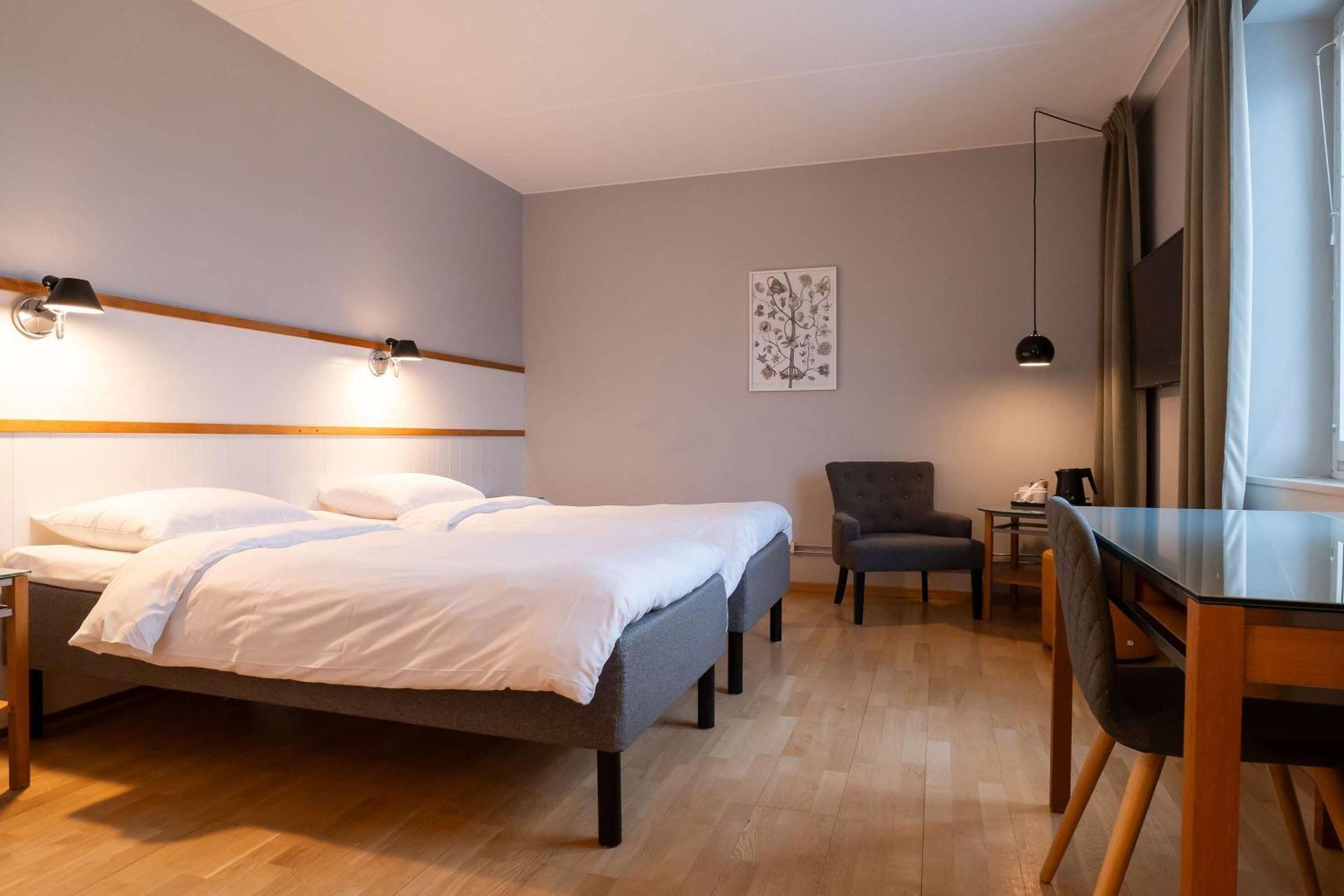 Superior Twin Room with Sofa Bed,1516394617:JPEG