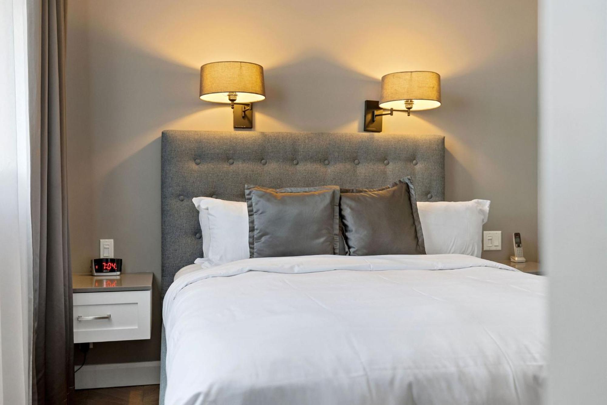 Junior Suite or Building B or Kitchenette or Animals Not Permitted,1538034508:JPEG