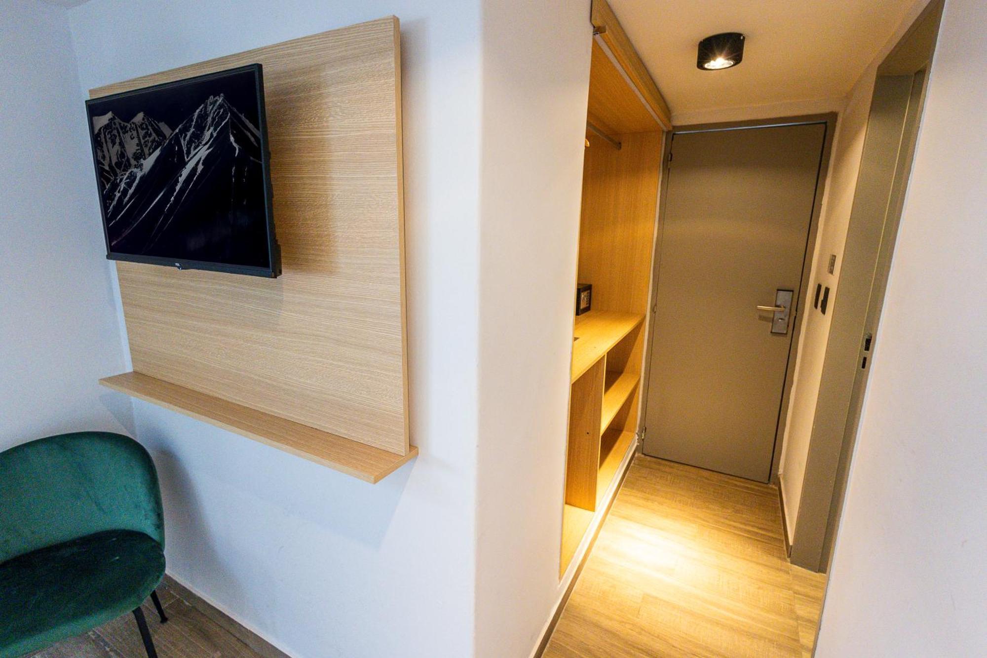 Double or Twin Room,1540445827:JPEG