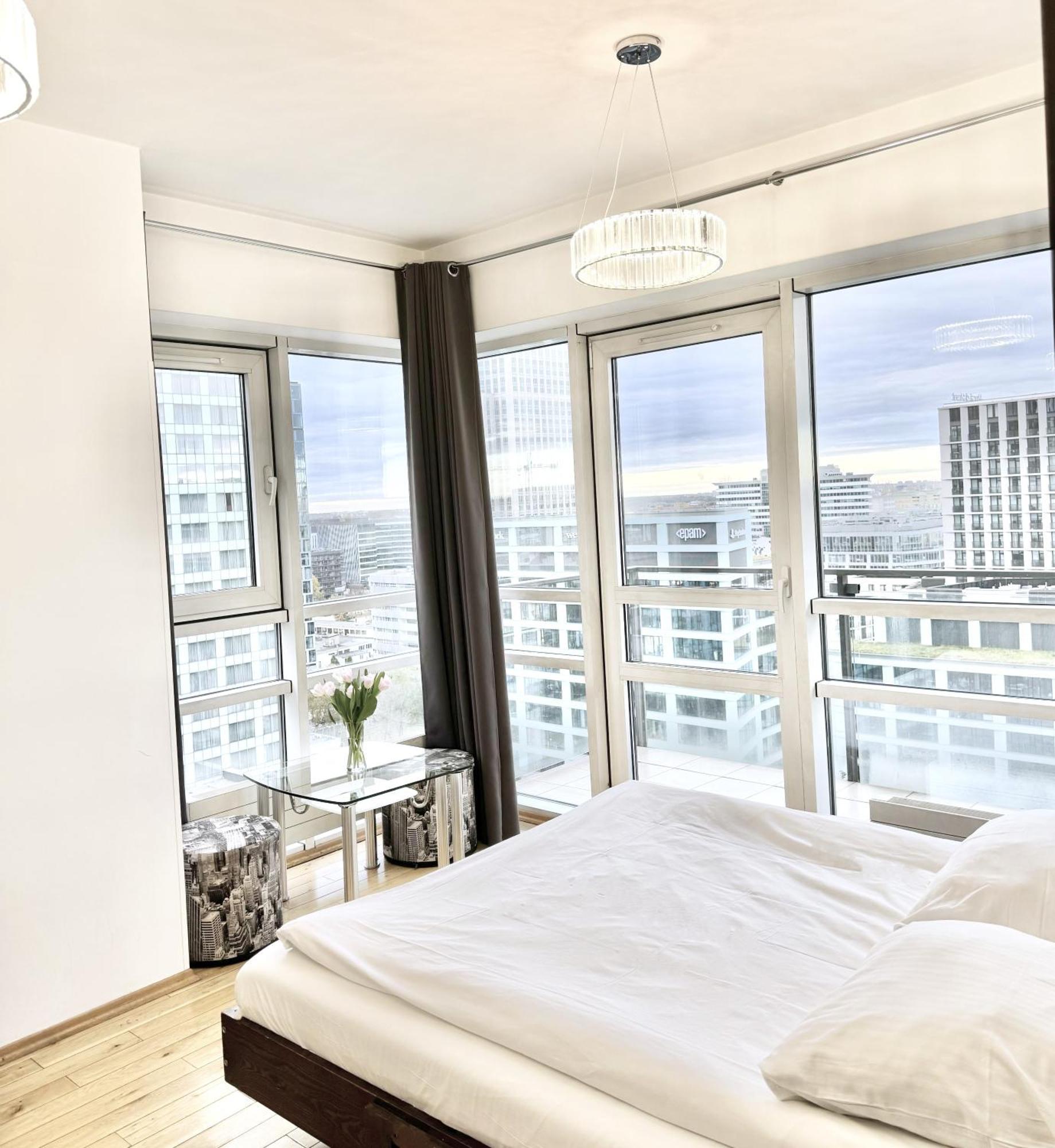 Luxury Two-Bedroom Apartment,1542351949:JPEG