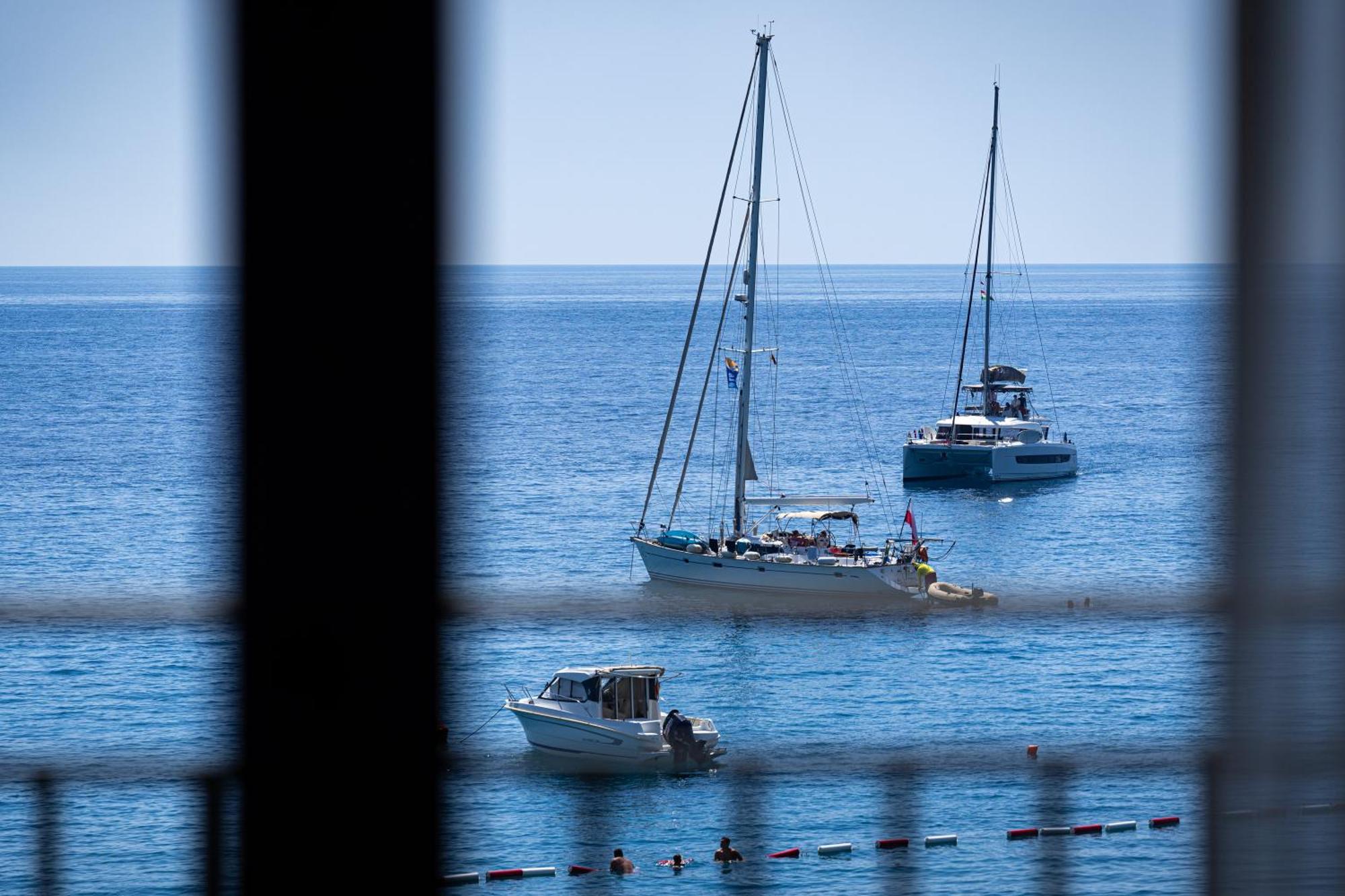 Deluxe Tweepersoonskamer met 1 of 2 Bedden en Uitzicht op Zee