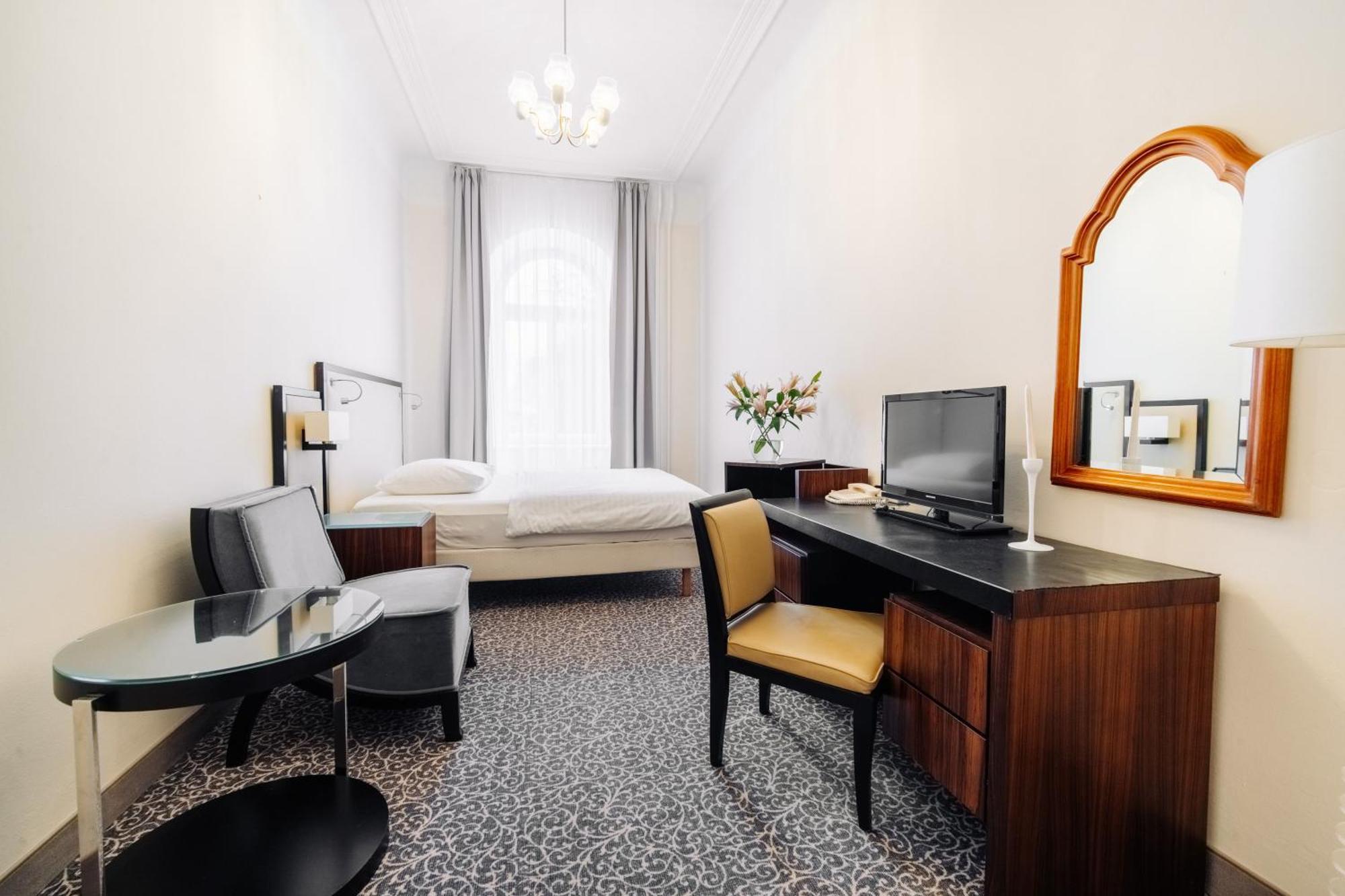 Classic Single Room,1555922419:JPEG