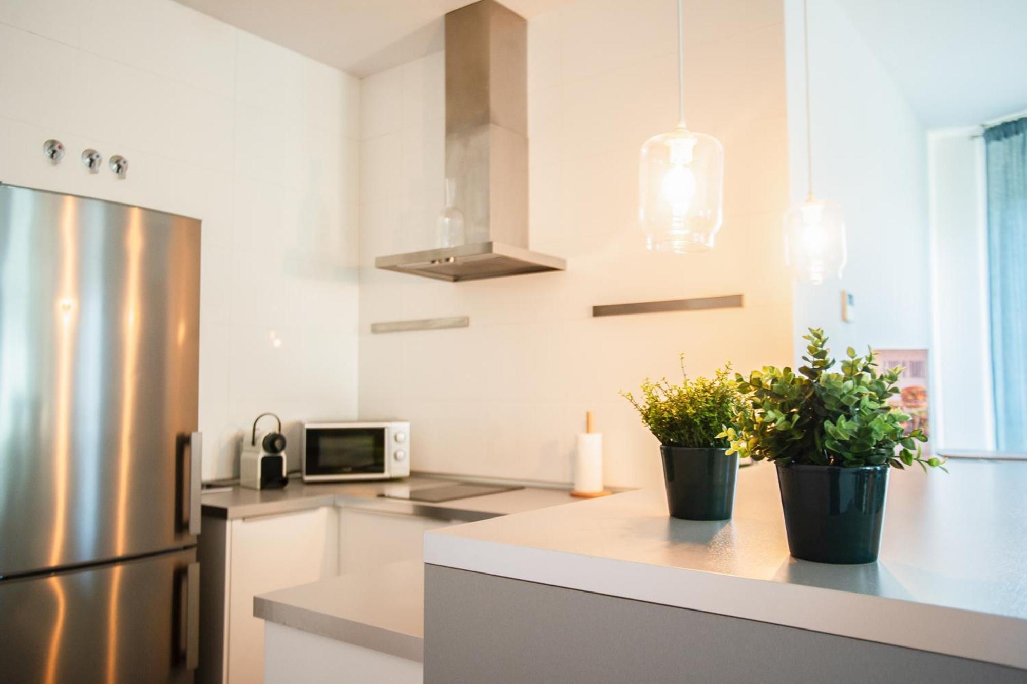 One-Bedroom Apartment,1571301599:JPEG