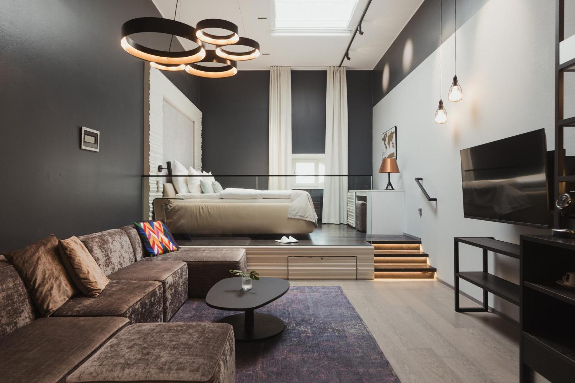 Sky Loft,1580369235:JPEG