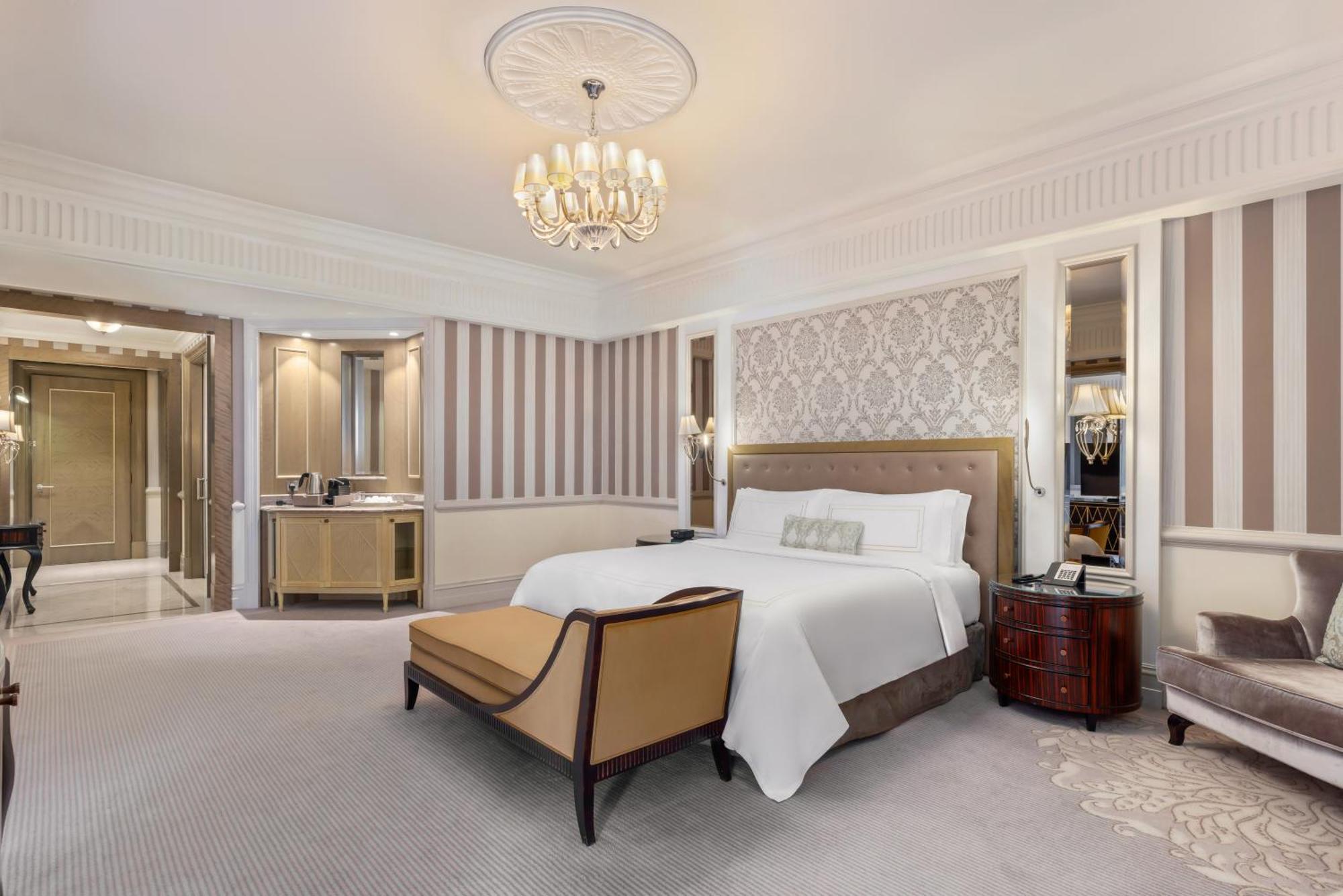 Diplomate Suite,1584661648:JPEG
