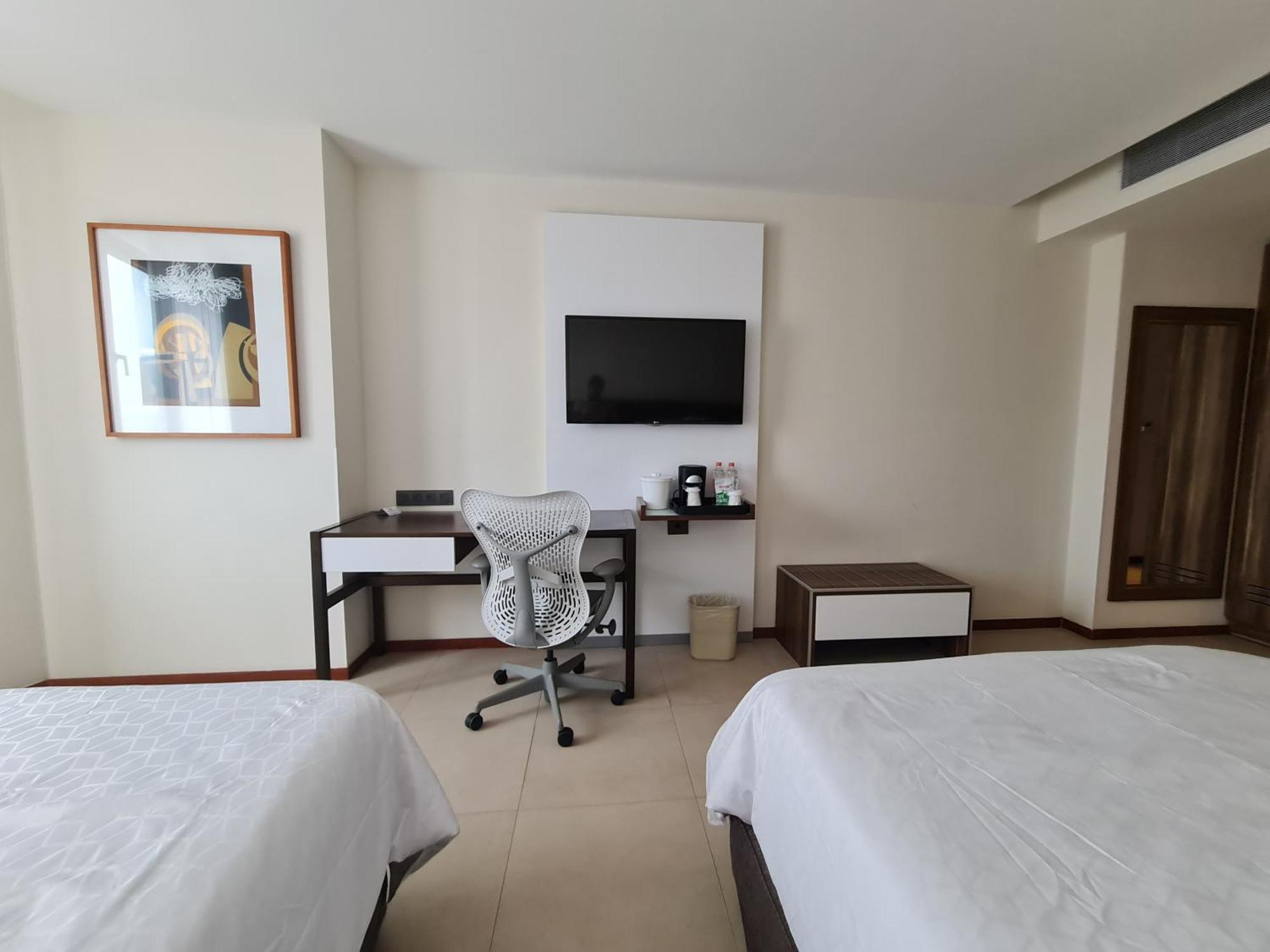 Standard Room,1598916976:JPEG
