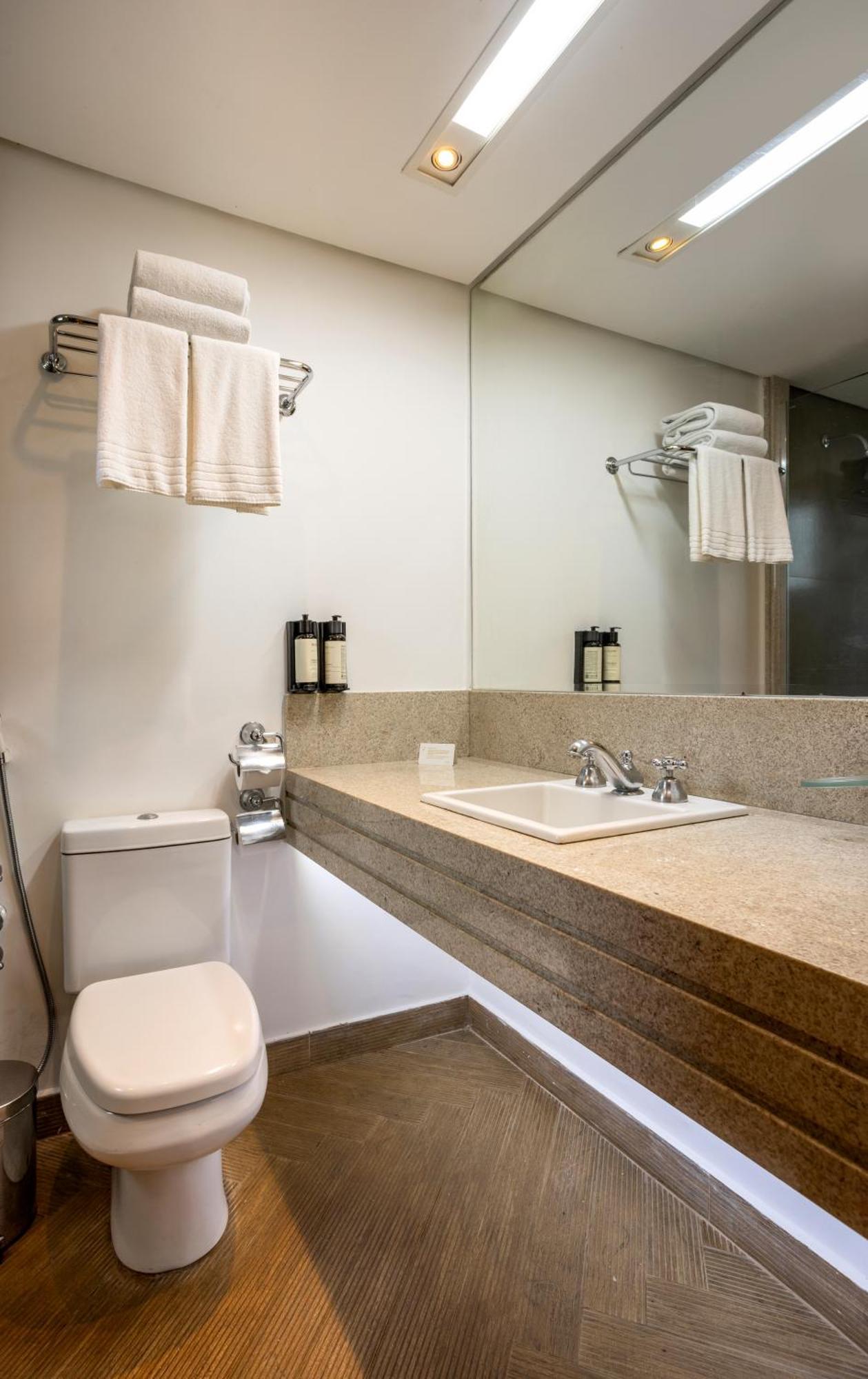 Premier Double Room Jacuzzi,1602958012:JPEG