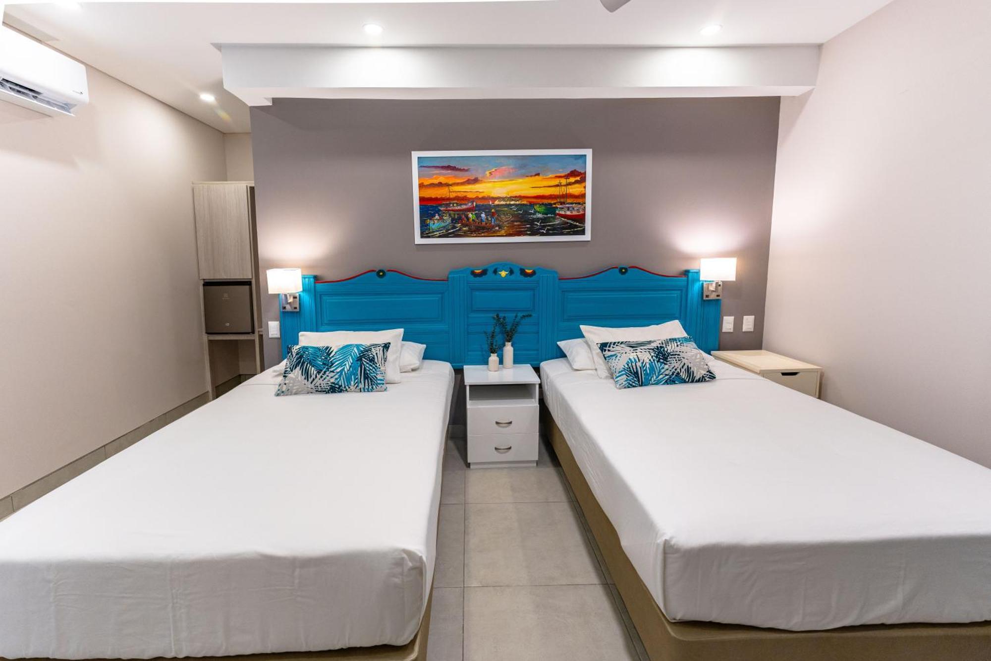 Twin Room,1613444850:JPEG