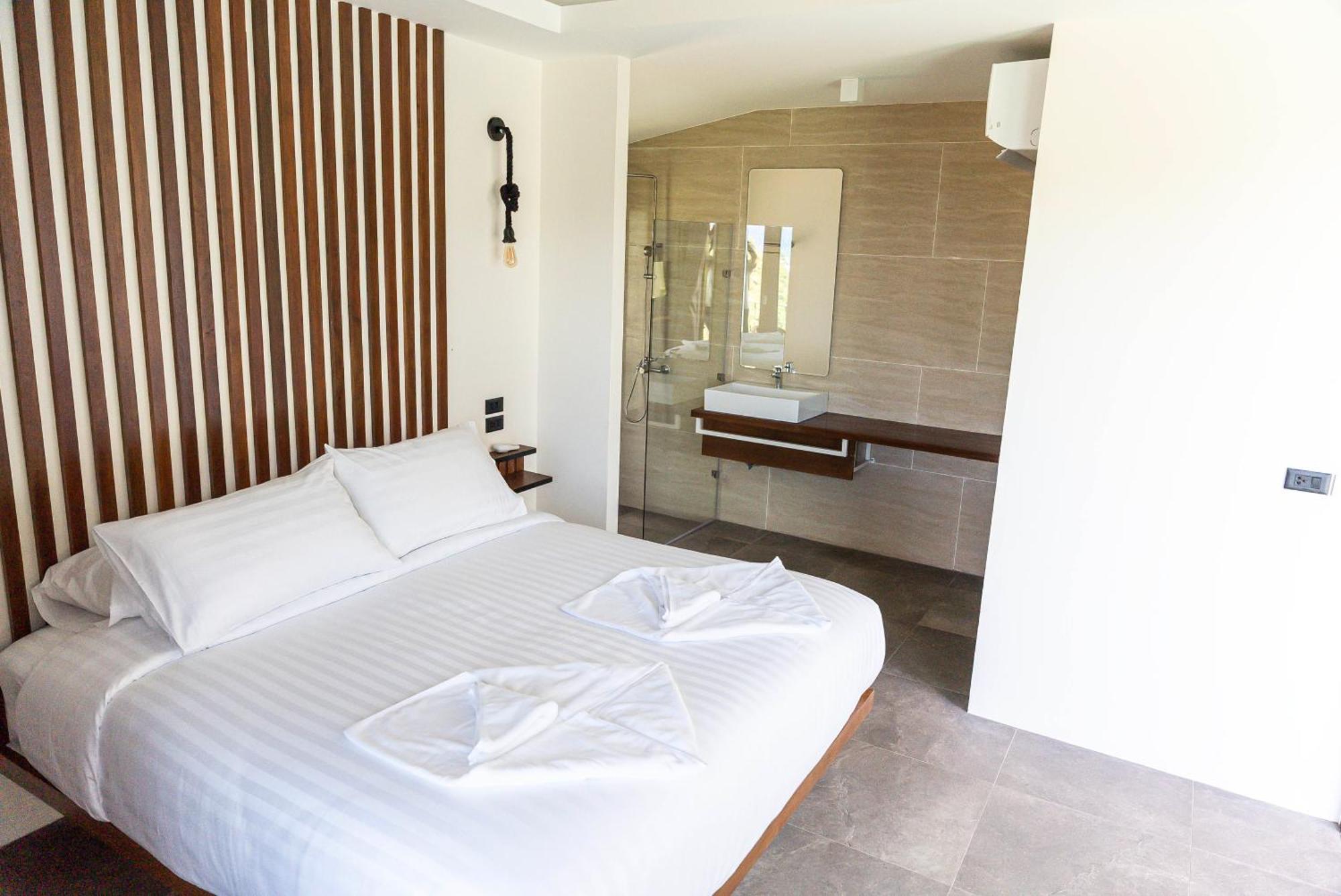 King Room,1616366471:JPEG