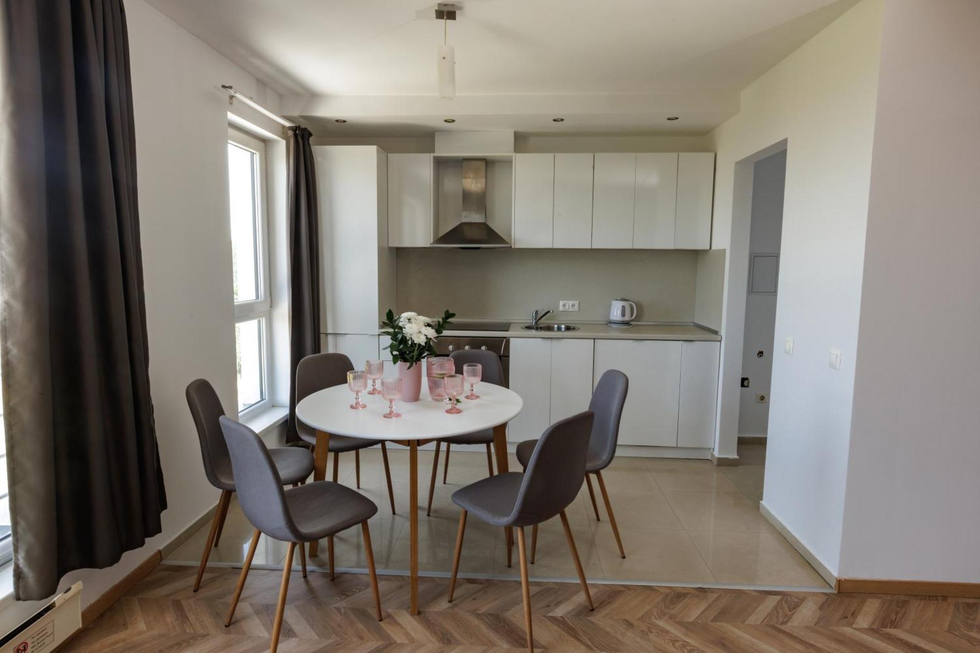 Two-Bedroom Apartment,1617461929:JPEG