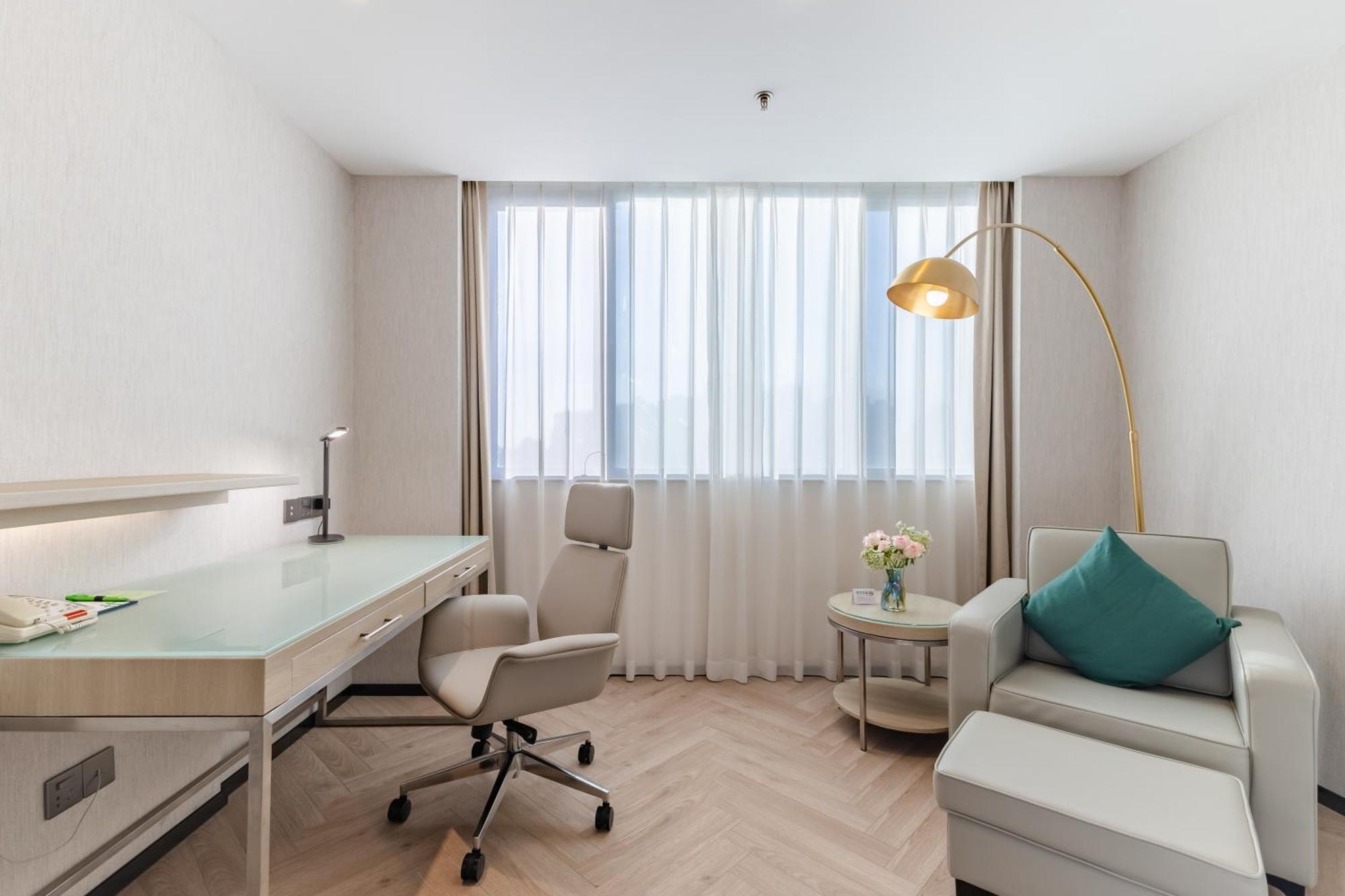 Premium Twin Room,1616878356:JPEG