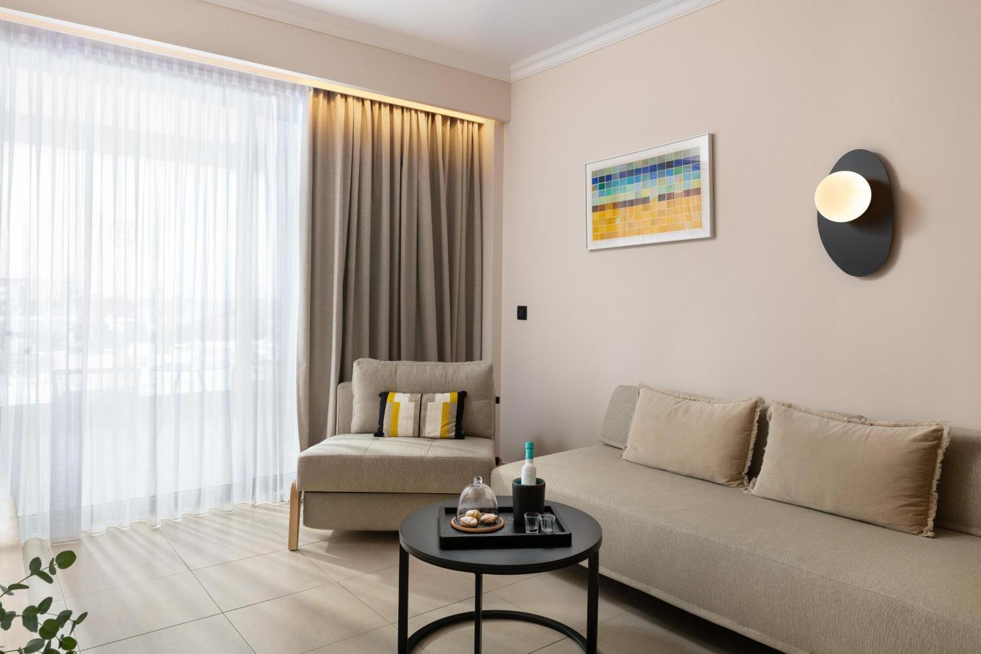 Junior Suite,1623645787:JPEG