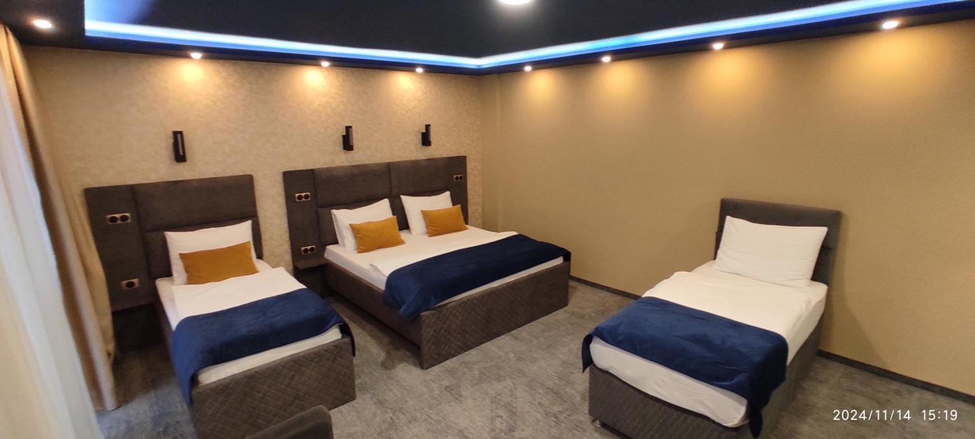 Quadruple Room,1623750107:JPEG