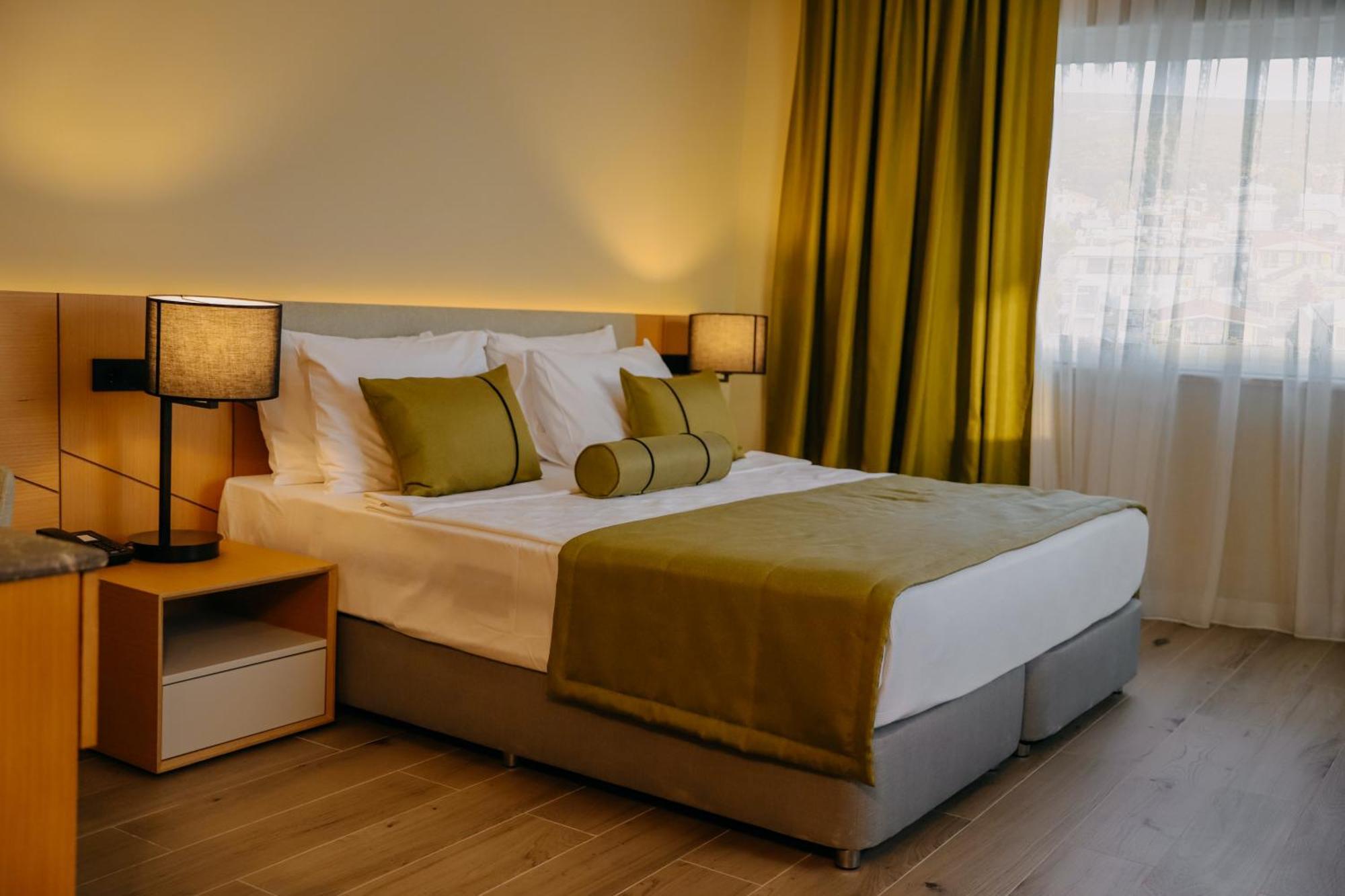 Standard King Room,1626484494:JPEG