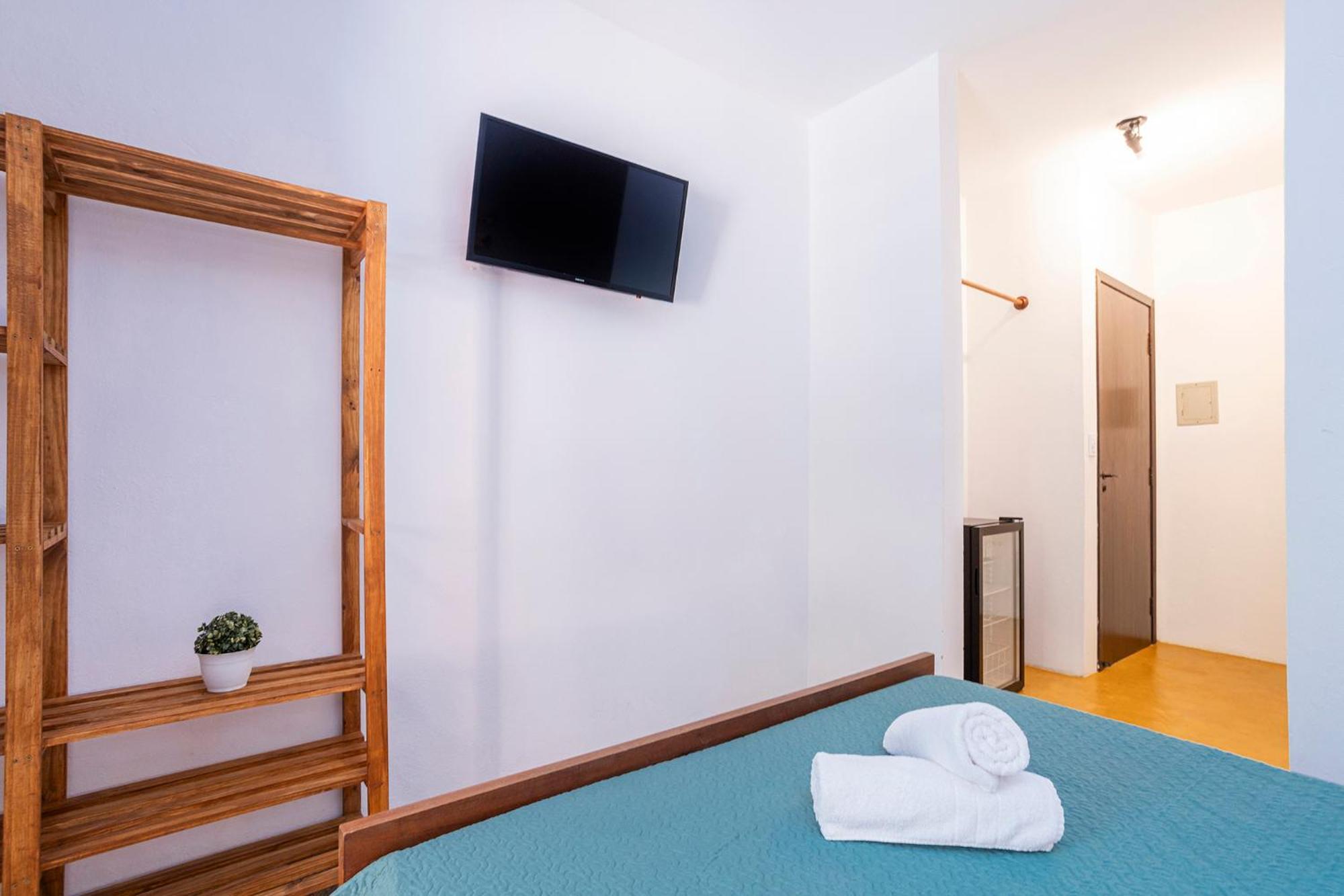 Quarto Duplo com Varanda Superior,1626884376:JPEG