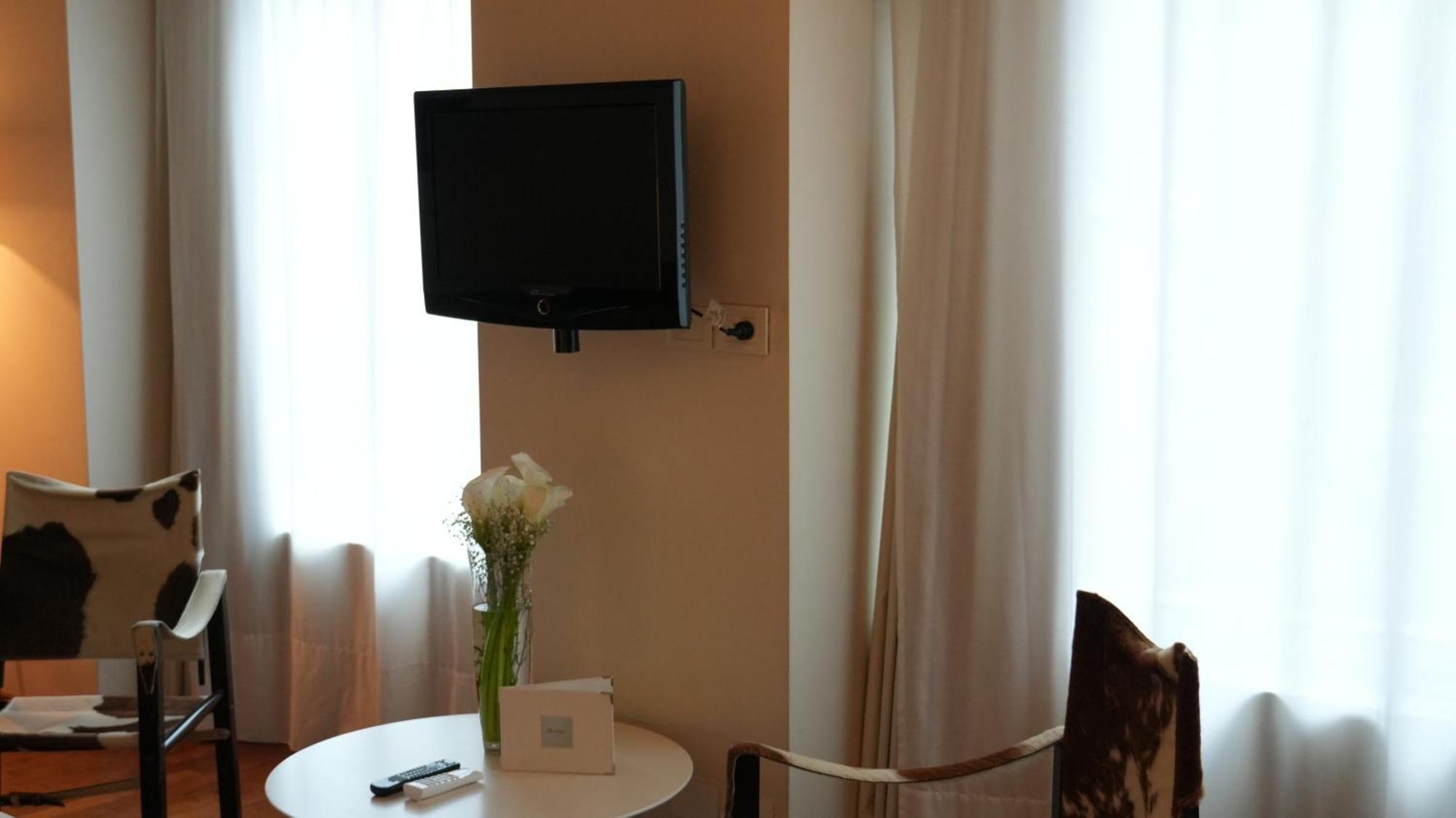 Standard Double Room,1627206111:JPEG