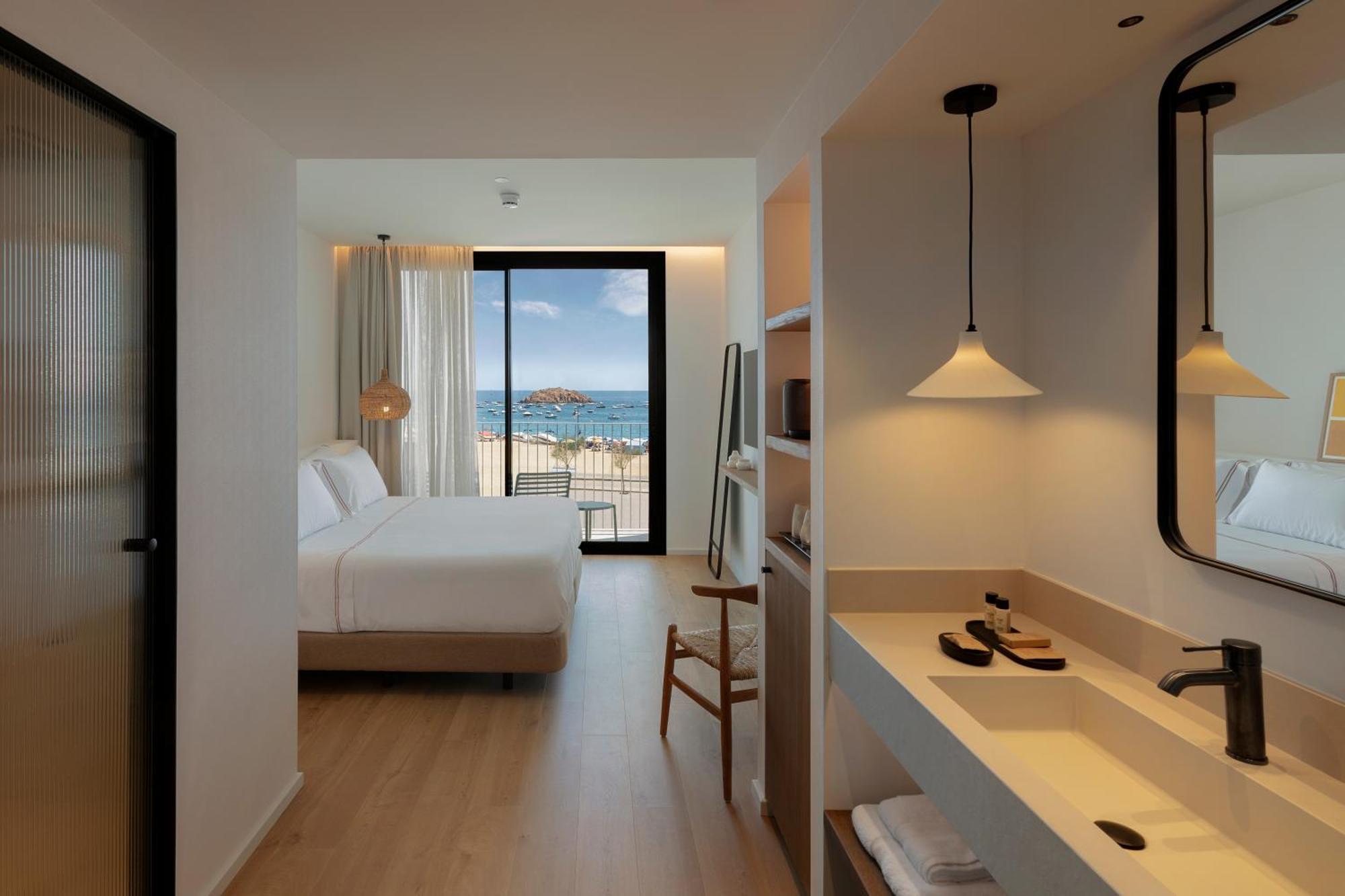 Double Room Sea View,1630766569:JPEG
