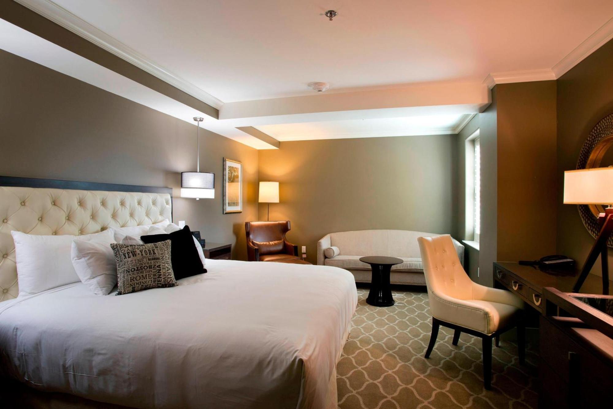 Executive King Room