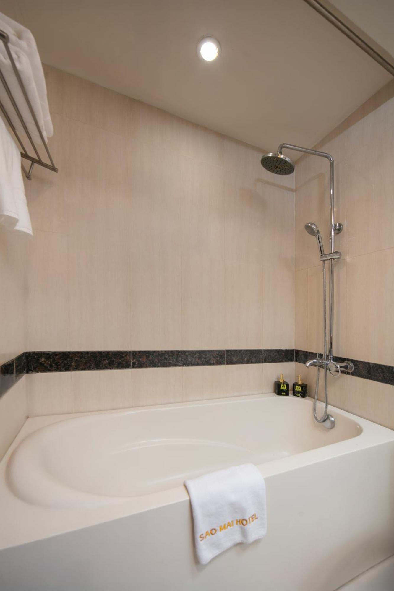 Executive Suite,1633579789:JPEG