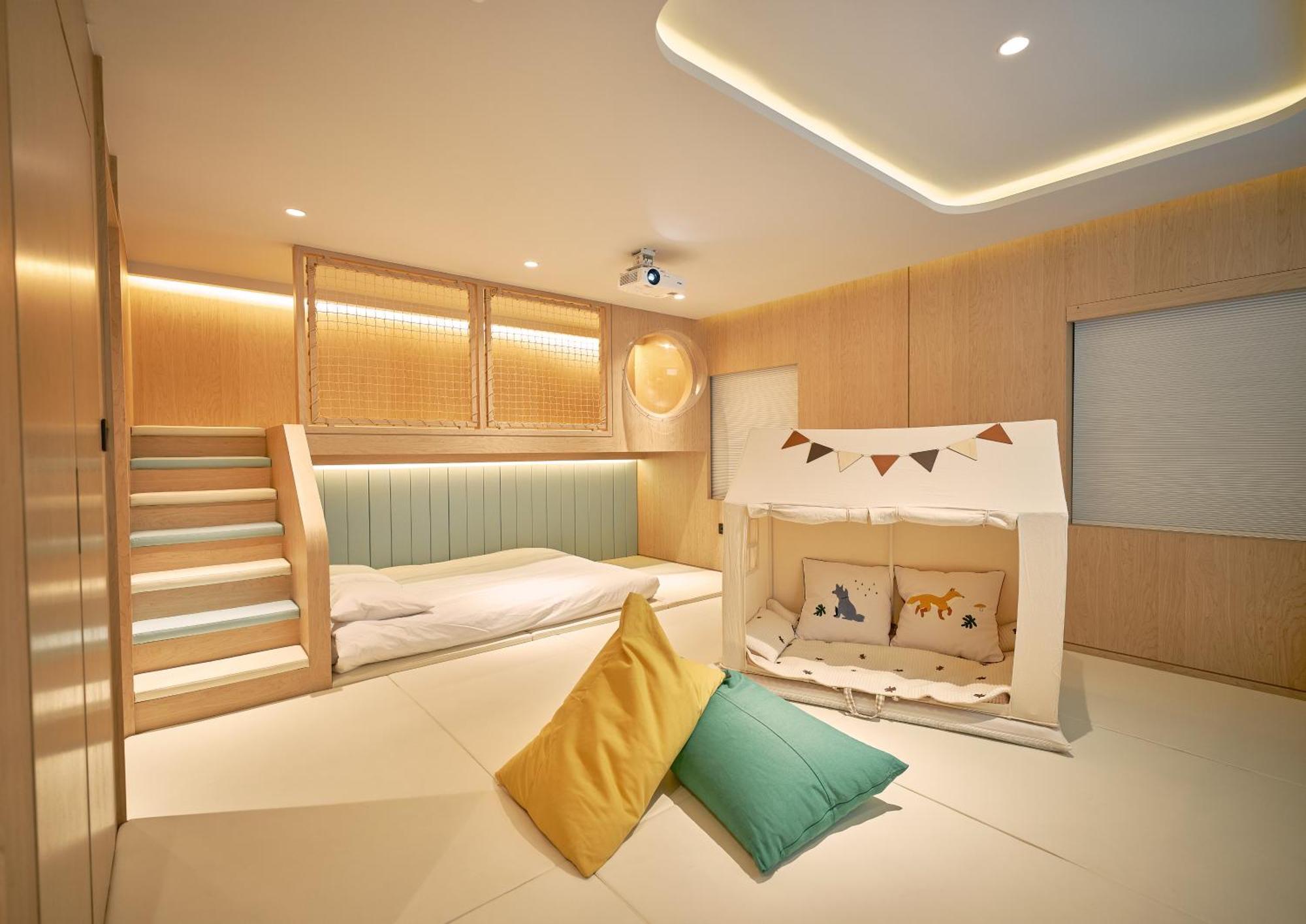 Kids Room Playground,1636580684:JPEG
