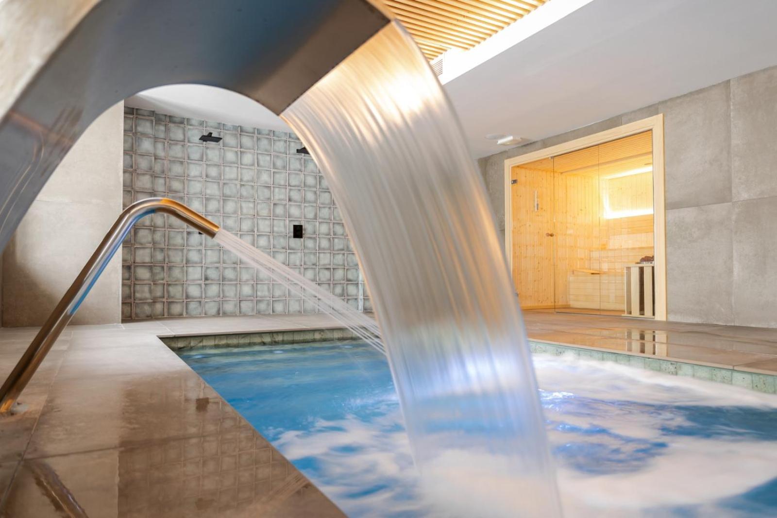 Suite Spa Access,1637573982:JPEG