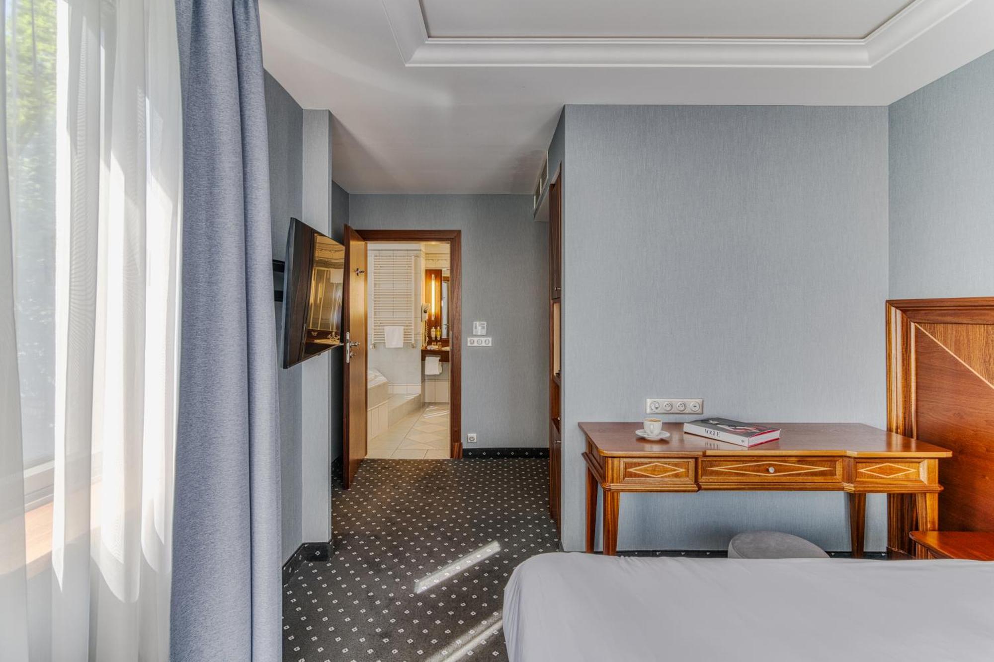 Premium Double Room
