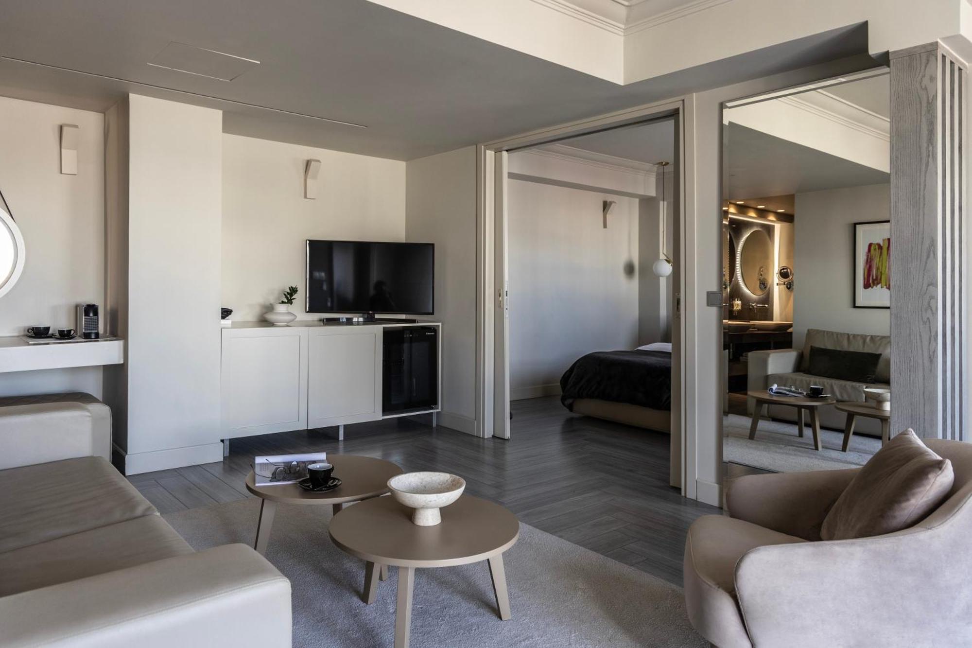 Master Suite,1644479342:JPEG