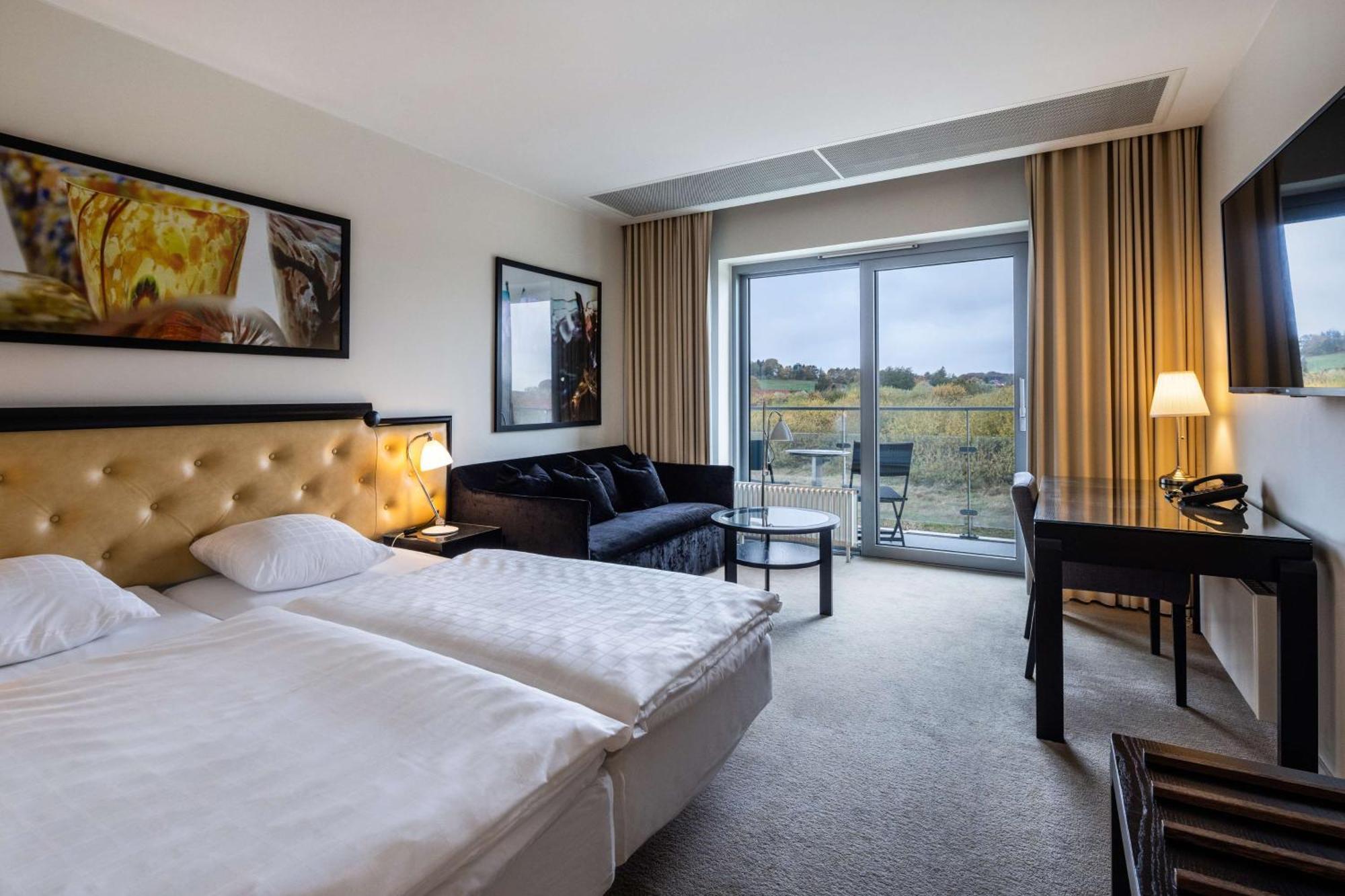 Superior Twin Room,1649883162:JPEG